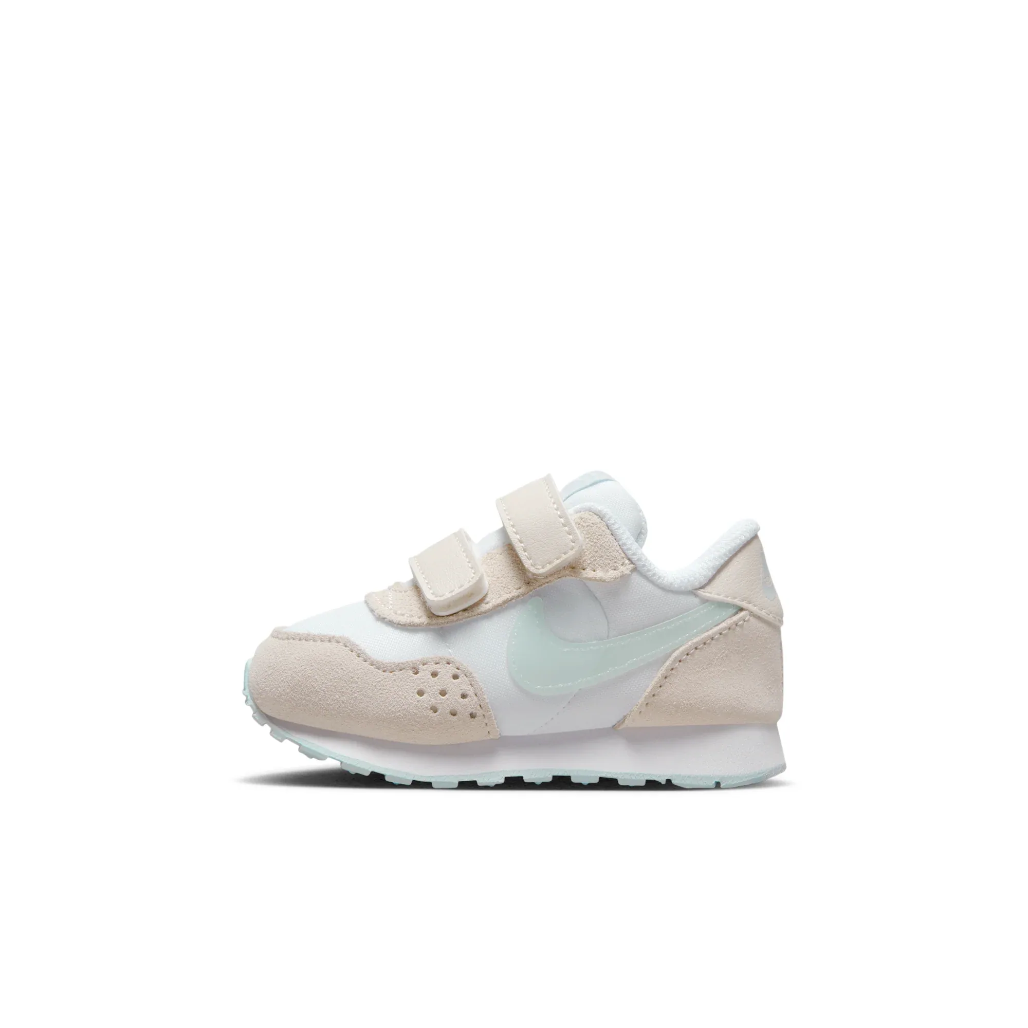 Nike MD Valiant