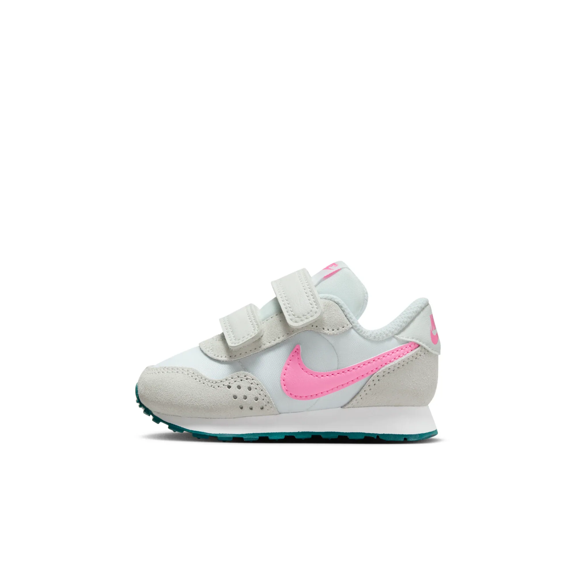 Nike MD Valiant