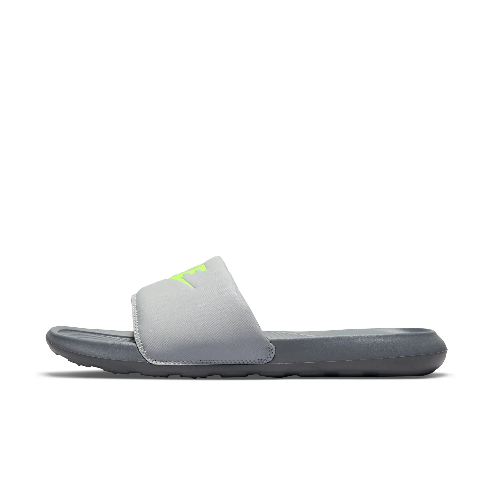 Nike Victori One