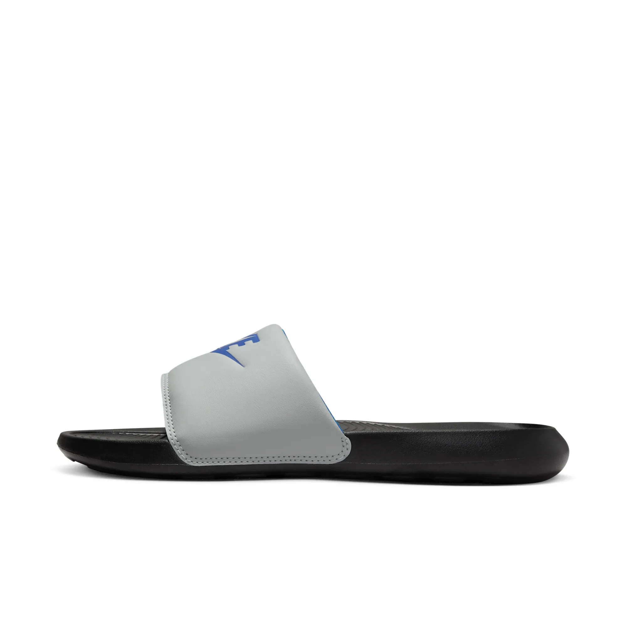 Nike Victori One