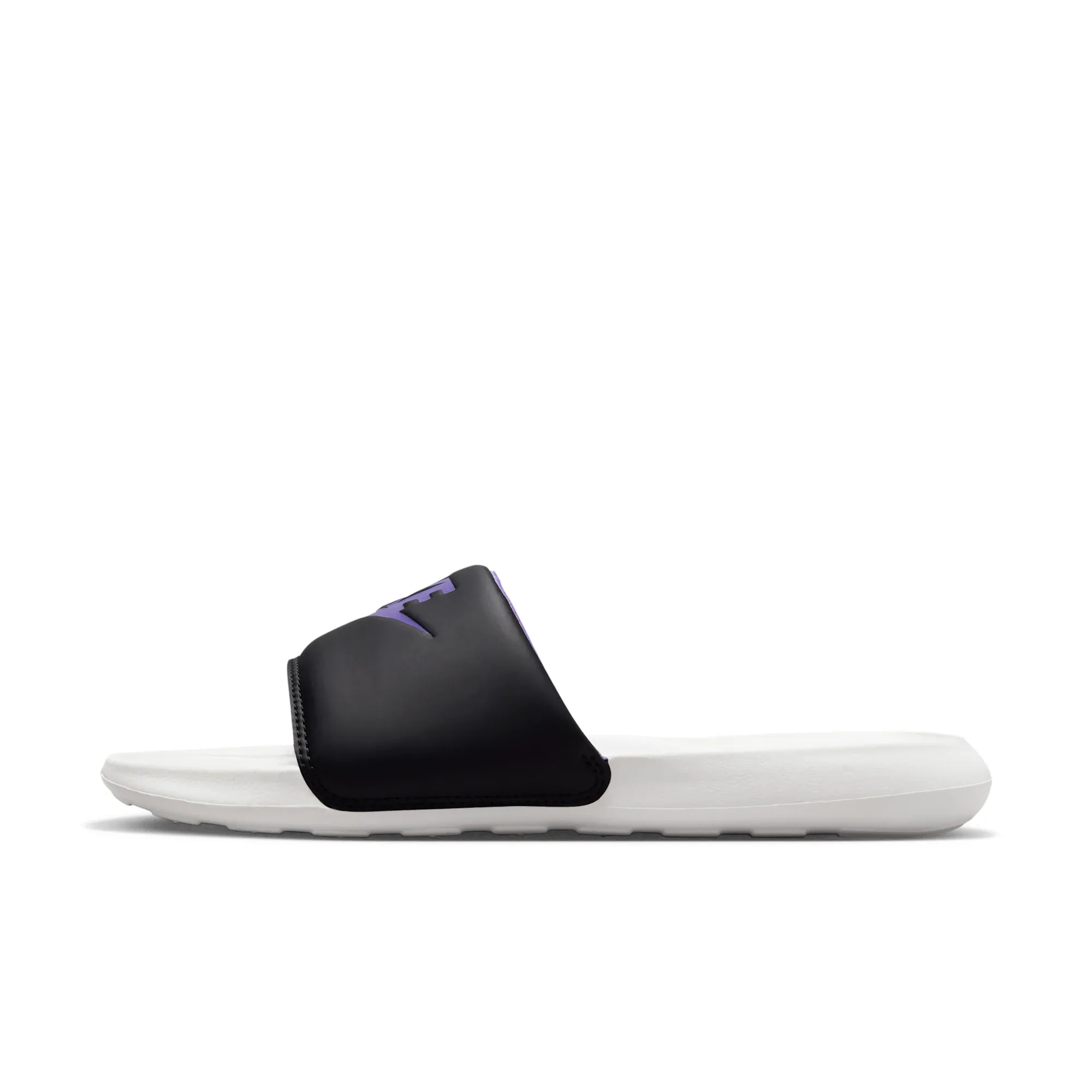 Nike Victori One