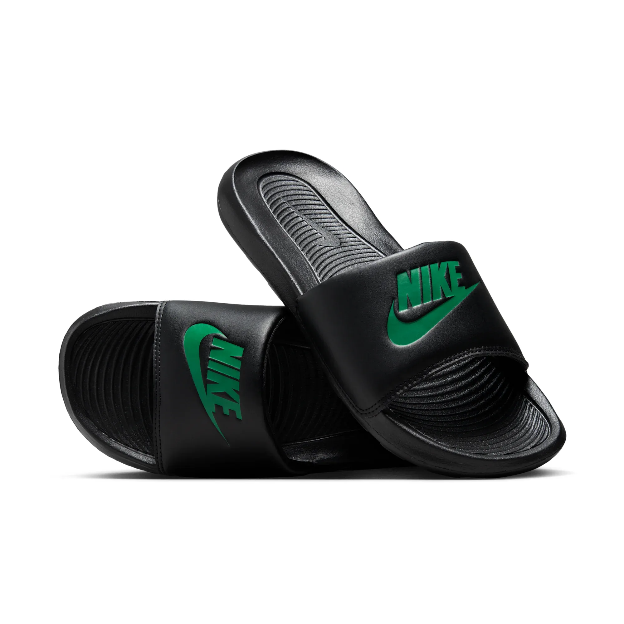 Nike Victori One