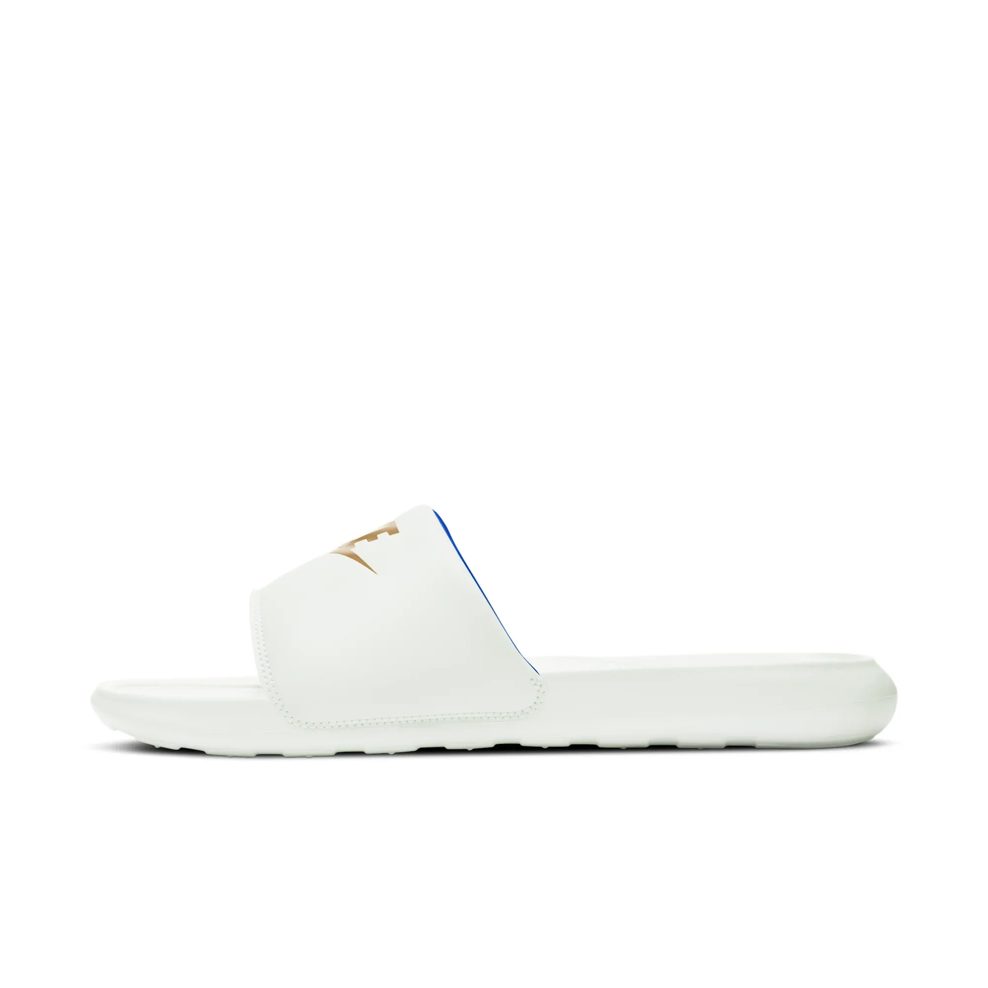 Nike Victori One