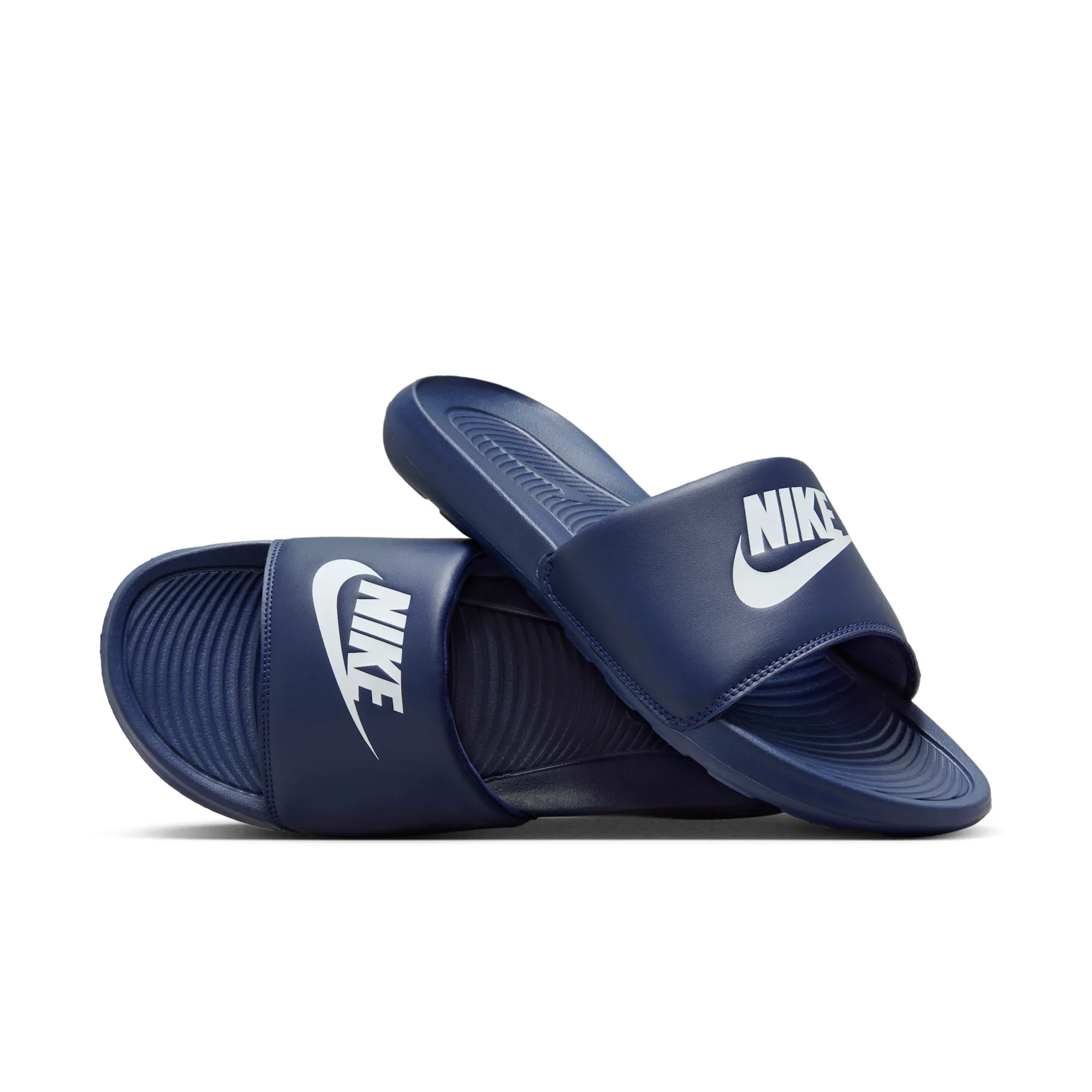 Nike Victori One