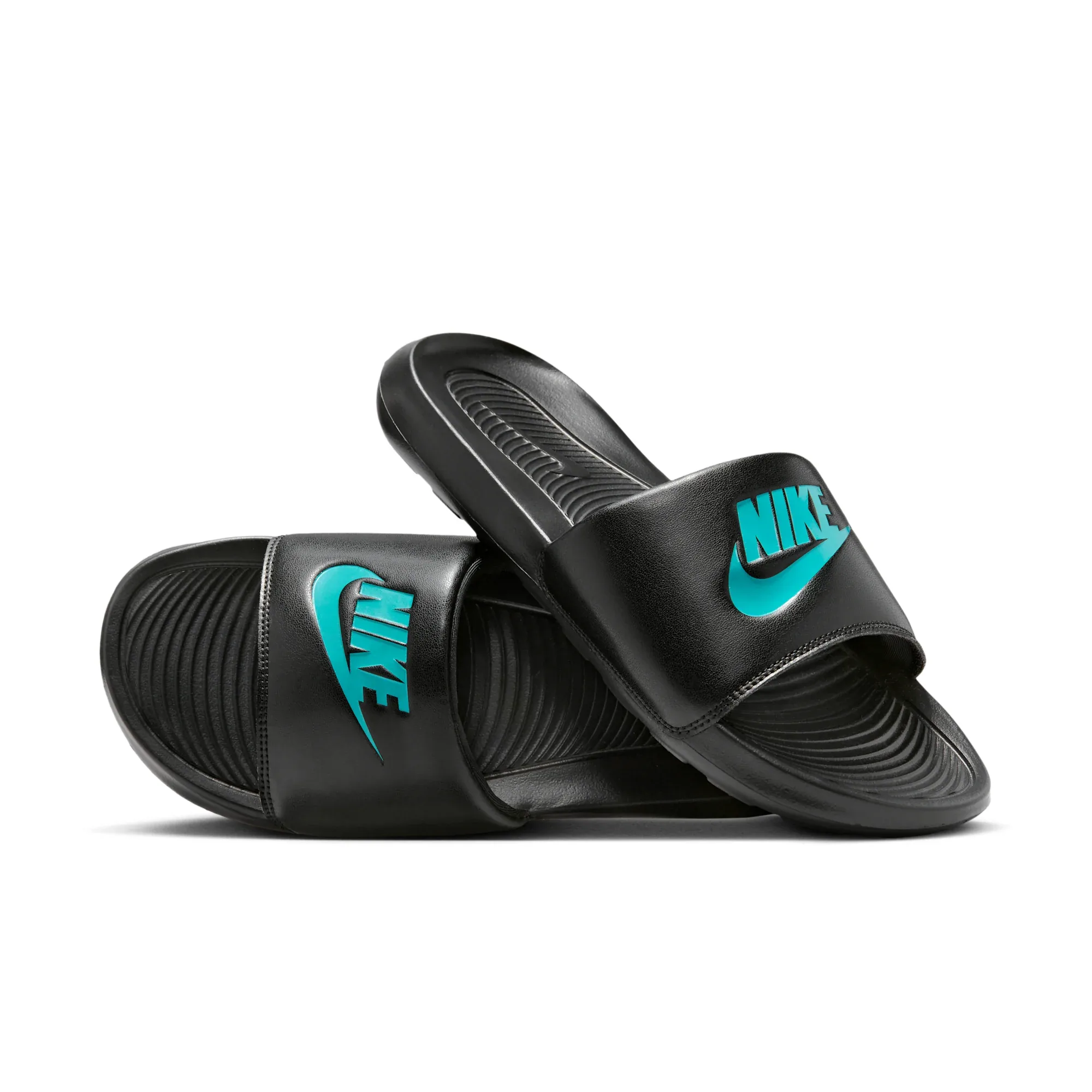 Nike Victori One