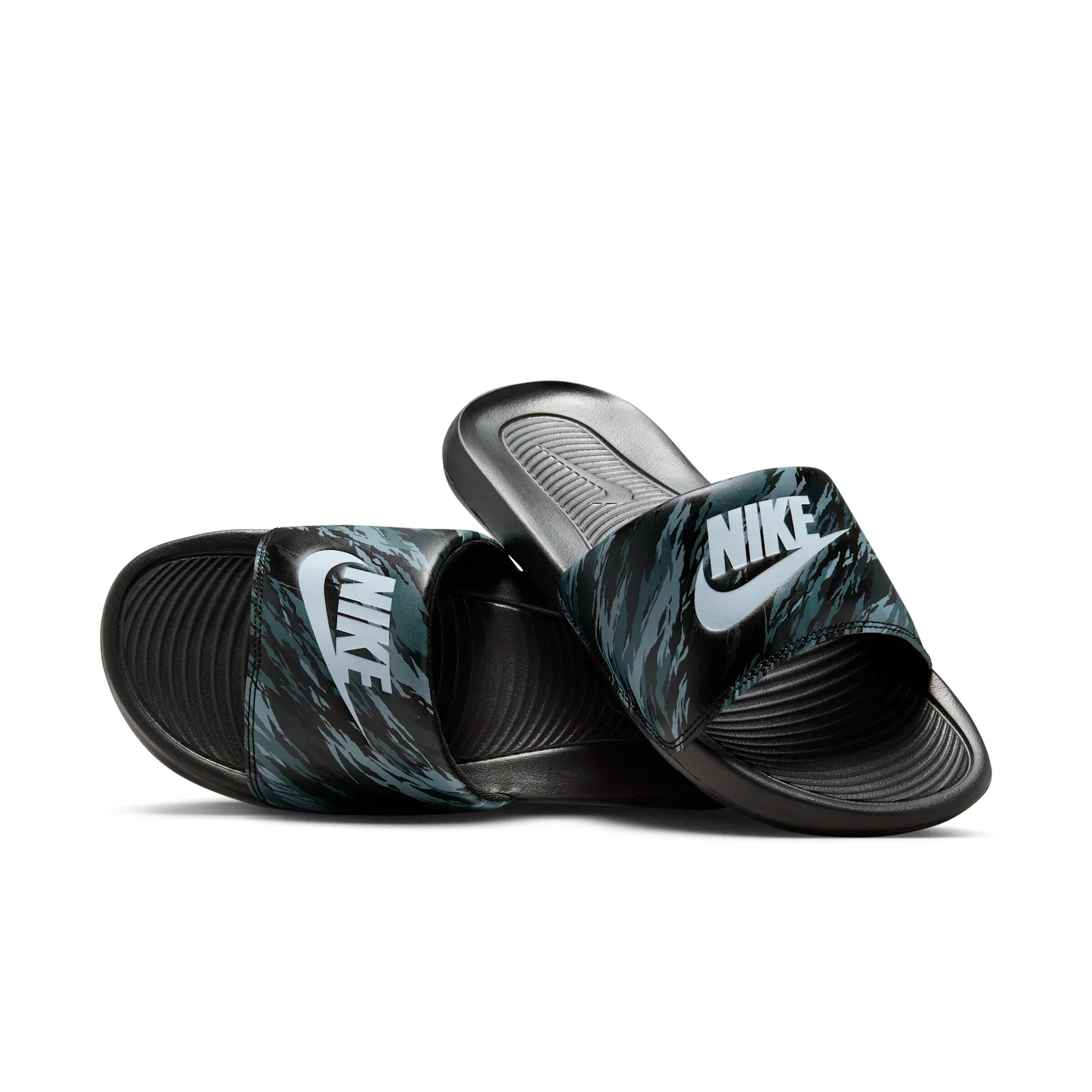 Nike Victori One