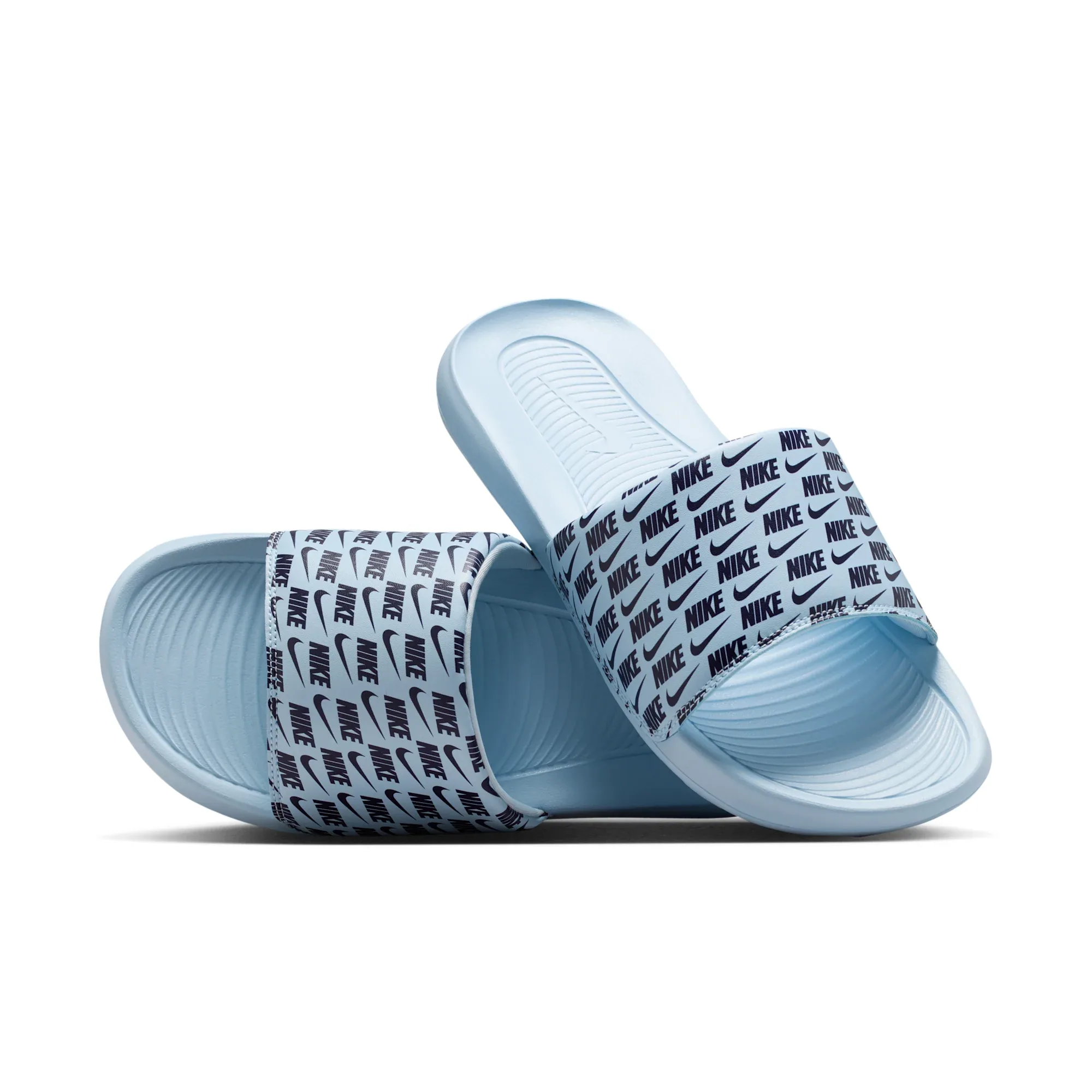 Nike Victori One