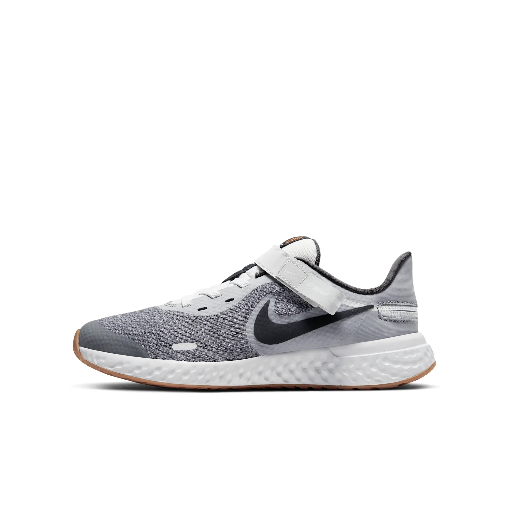 Nike Revolution 5 FlyEase