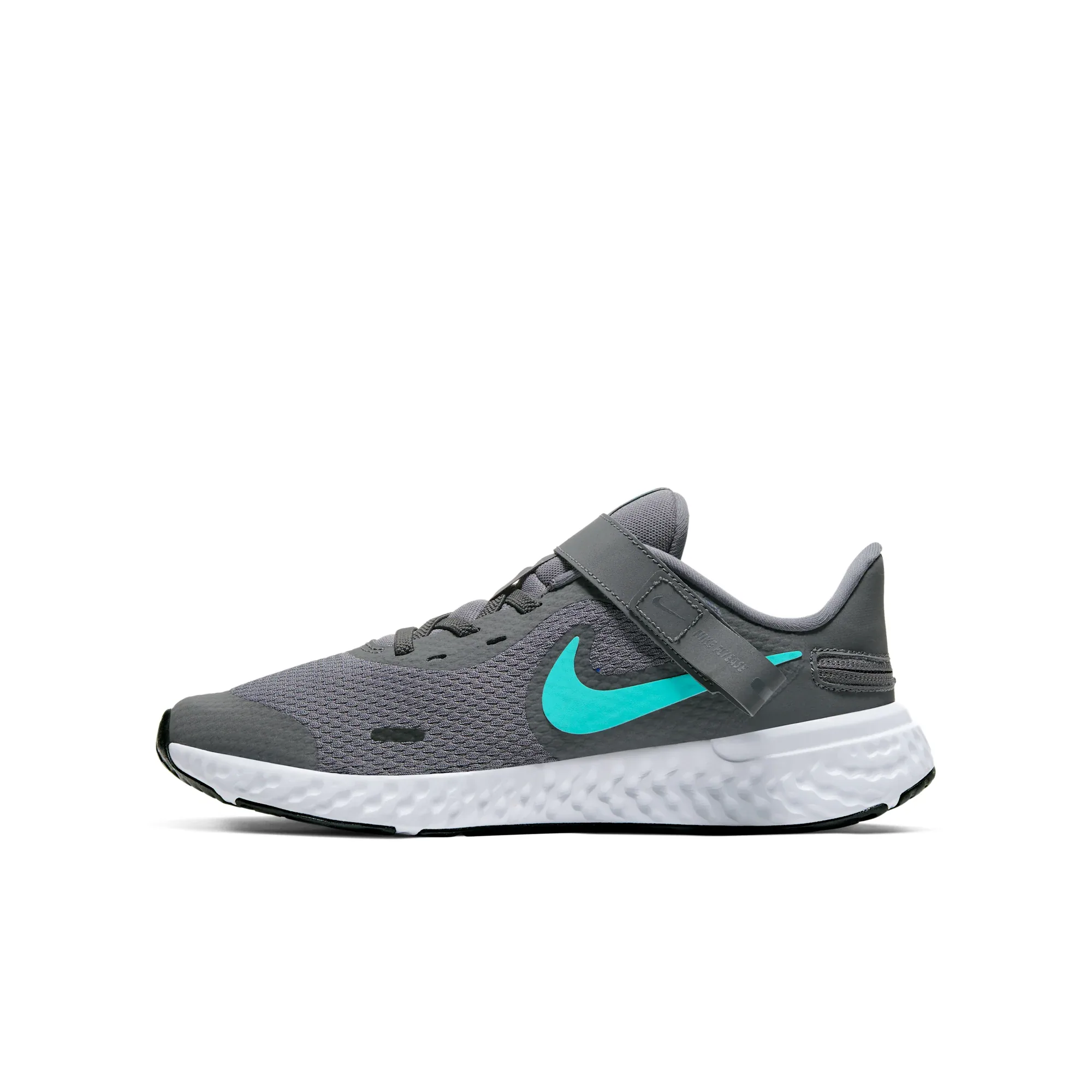 Nike Revolution 5 FlyEase