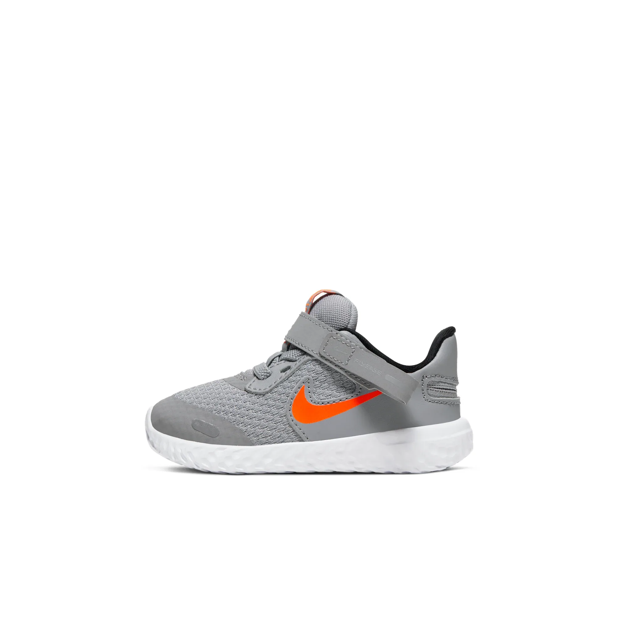Nike Revolution 5 FlyEase