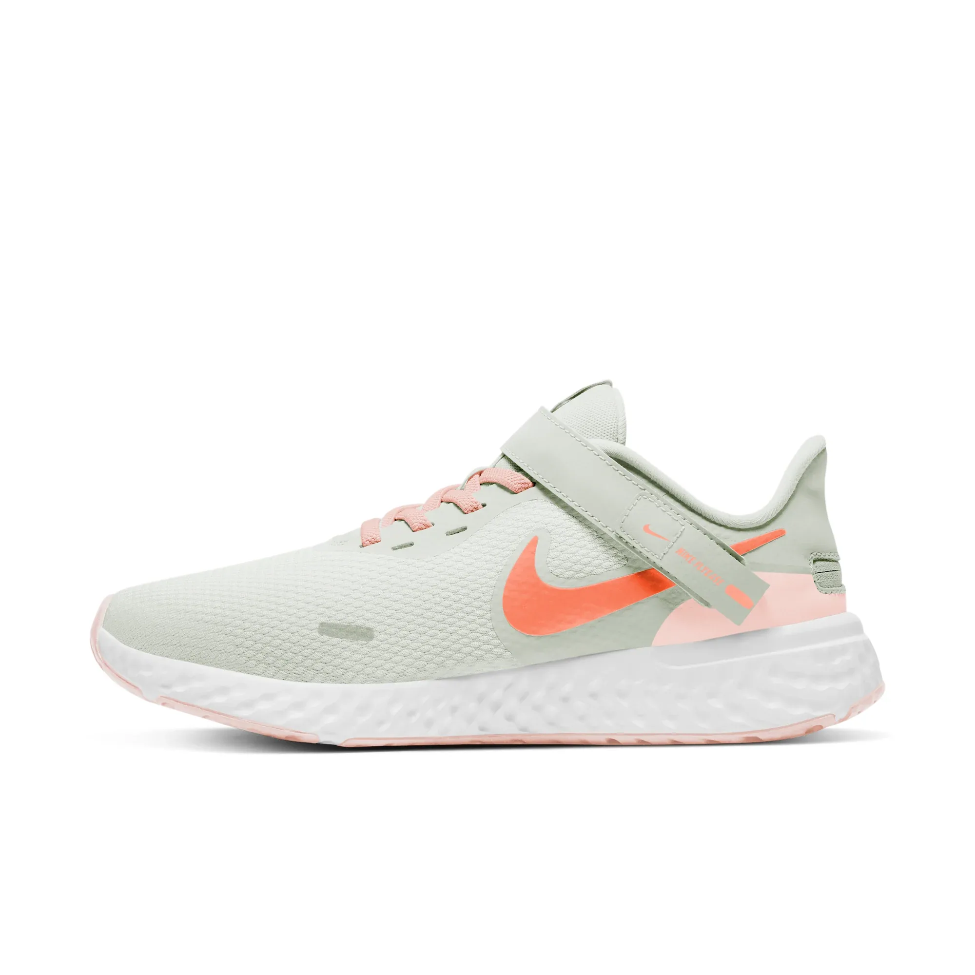 Nike Revolution 5 FlyEase