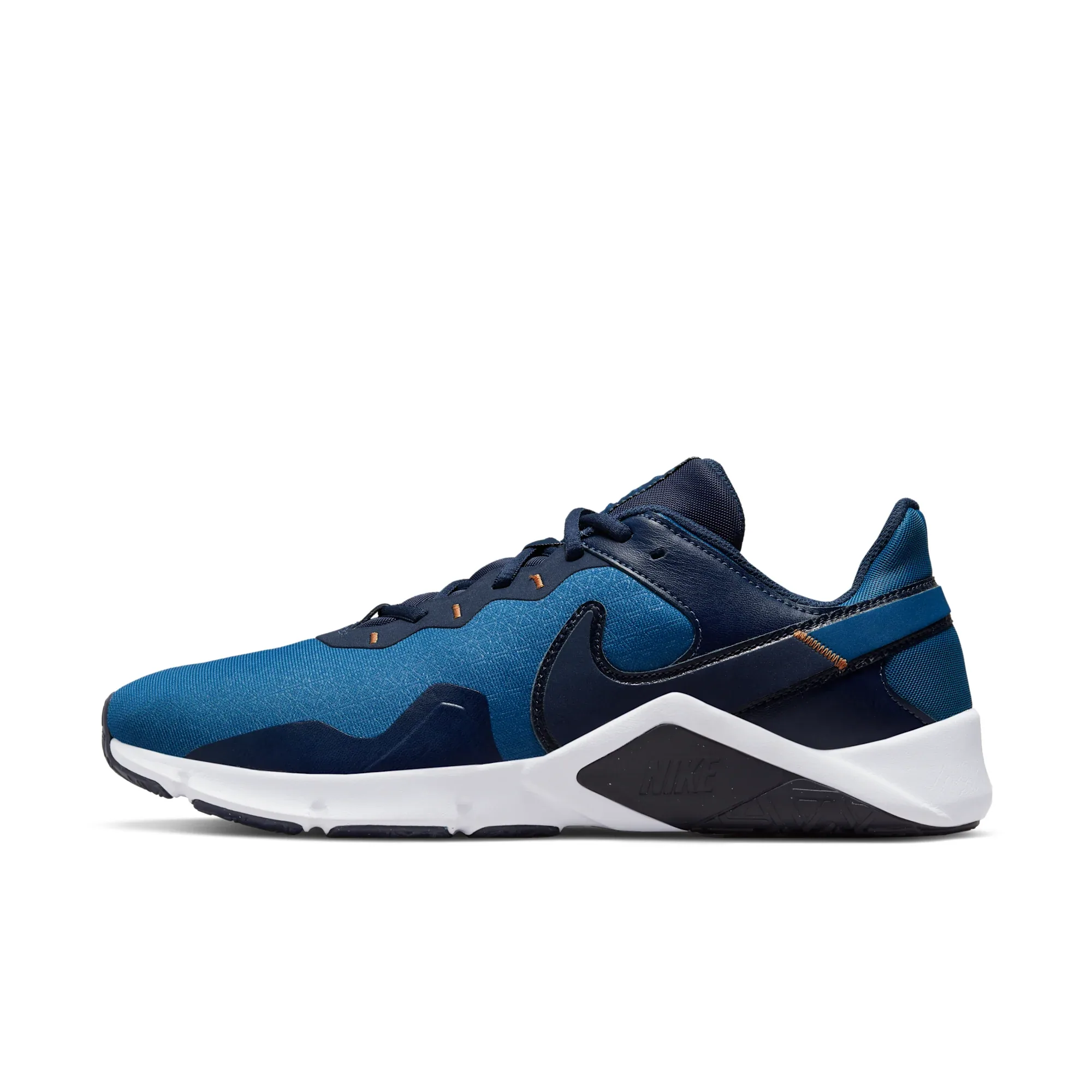 Nike Legend Essential 2
