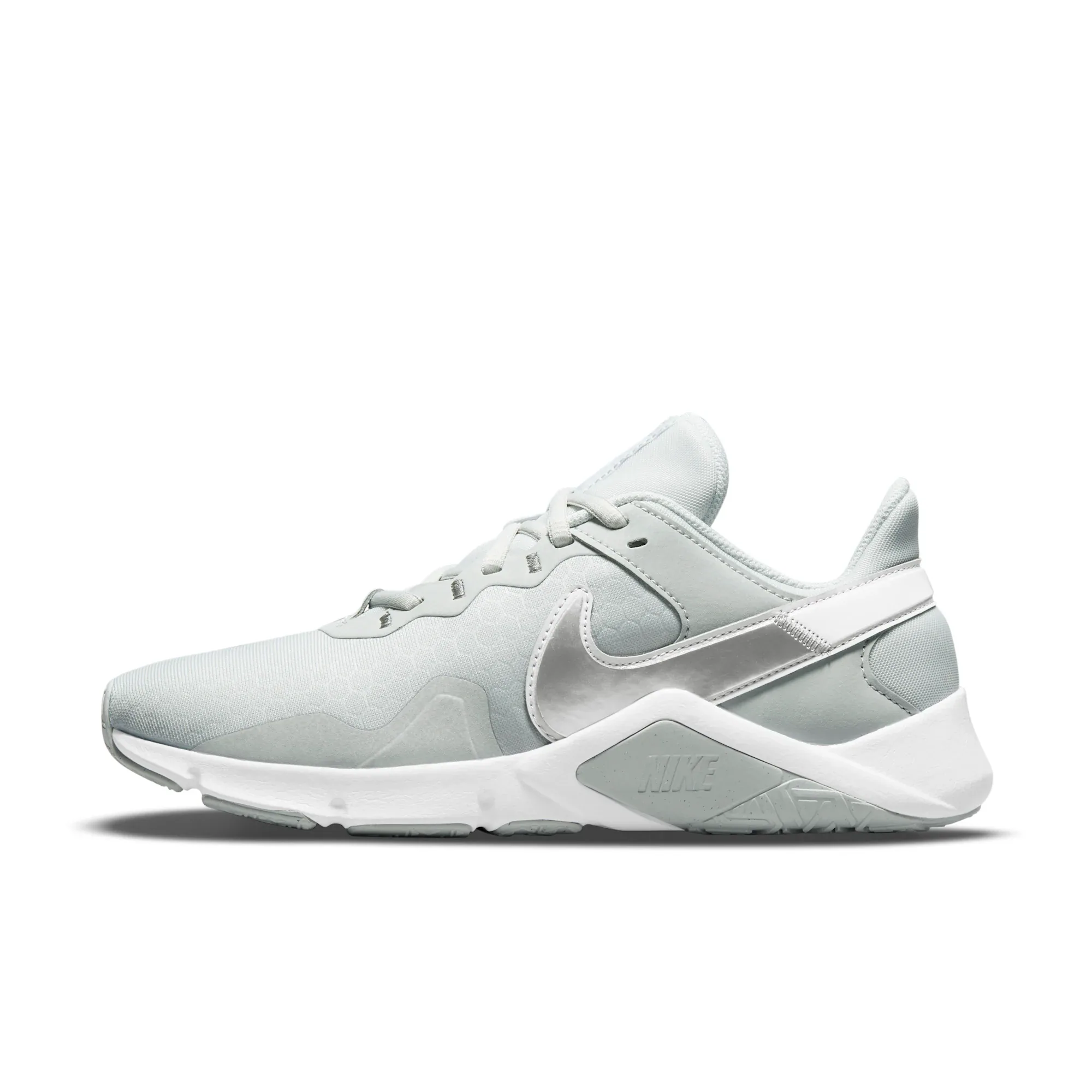Nike Legend Essential 2