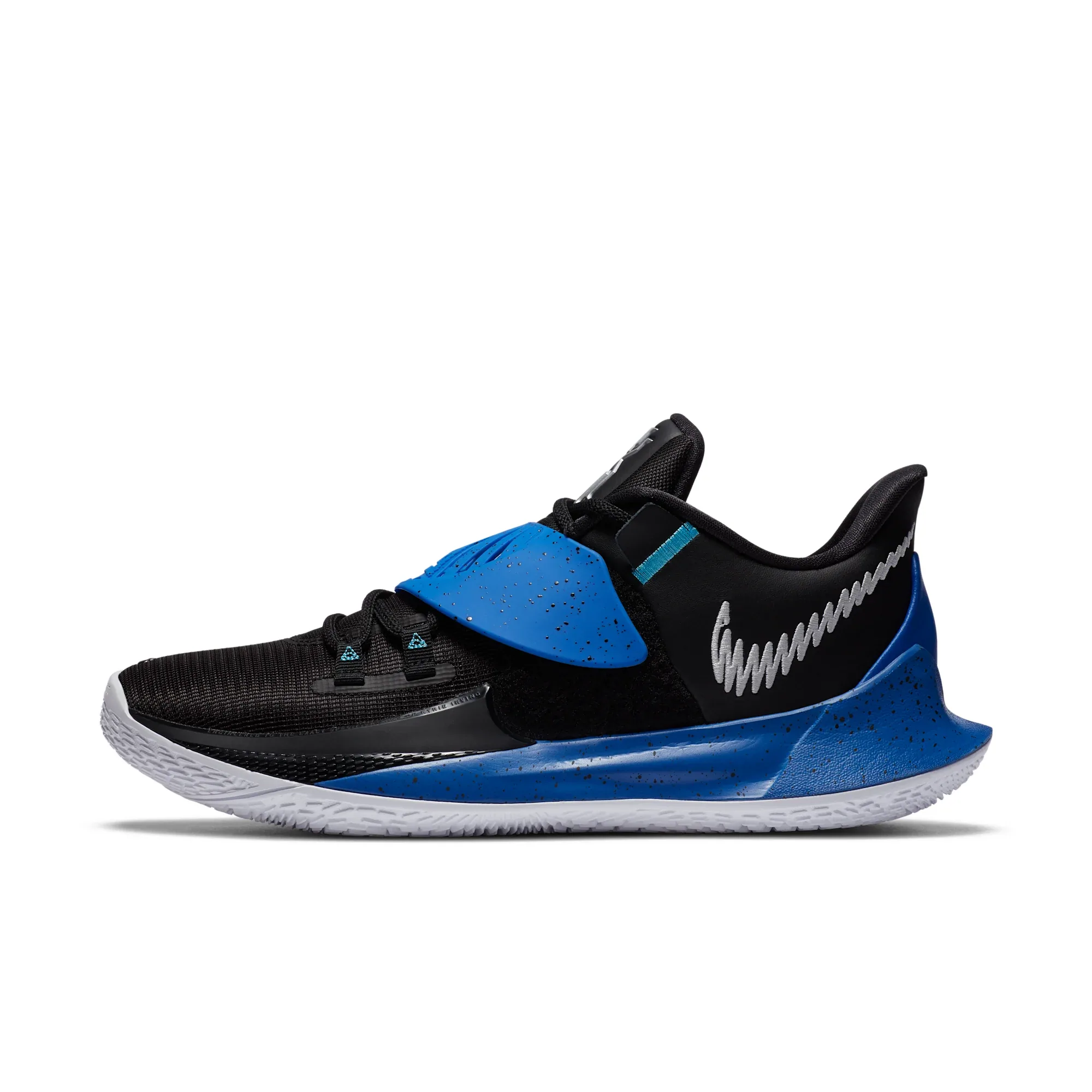 Kyrie Low 3 (Team)