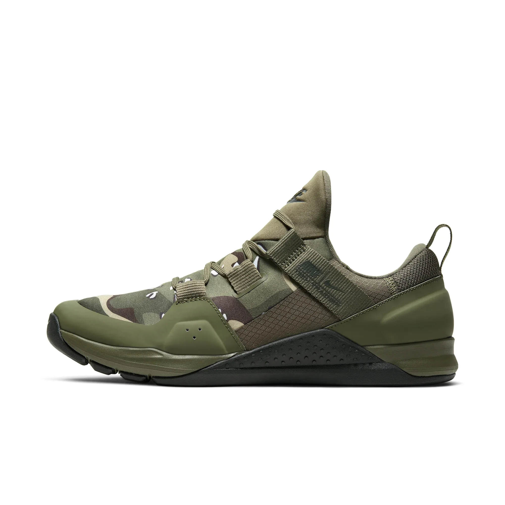 NIKE TECH TRAINER