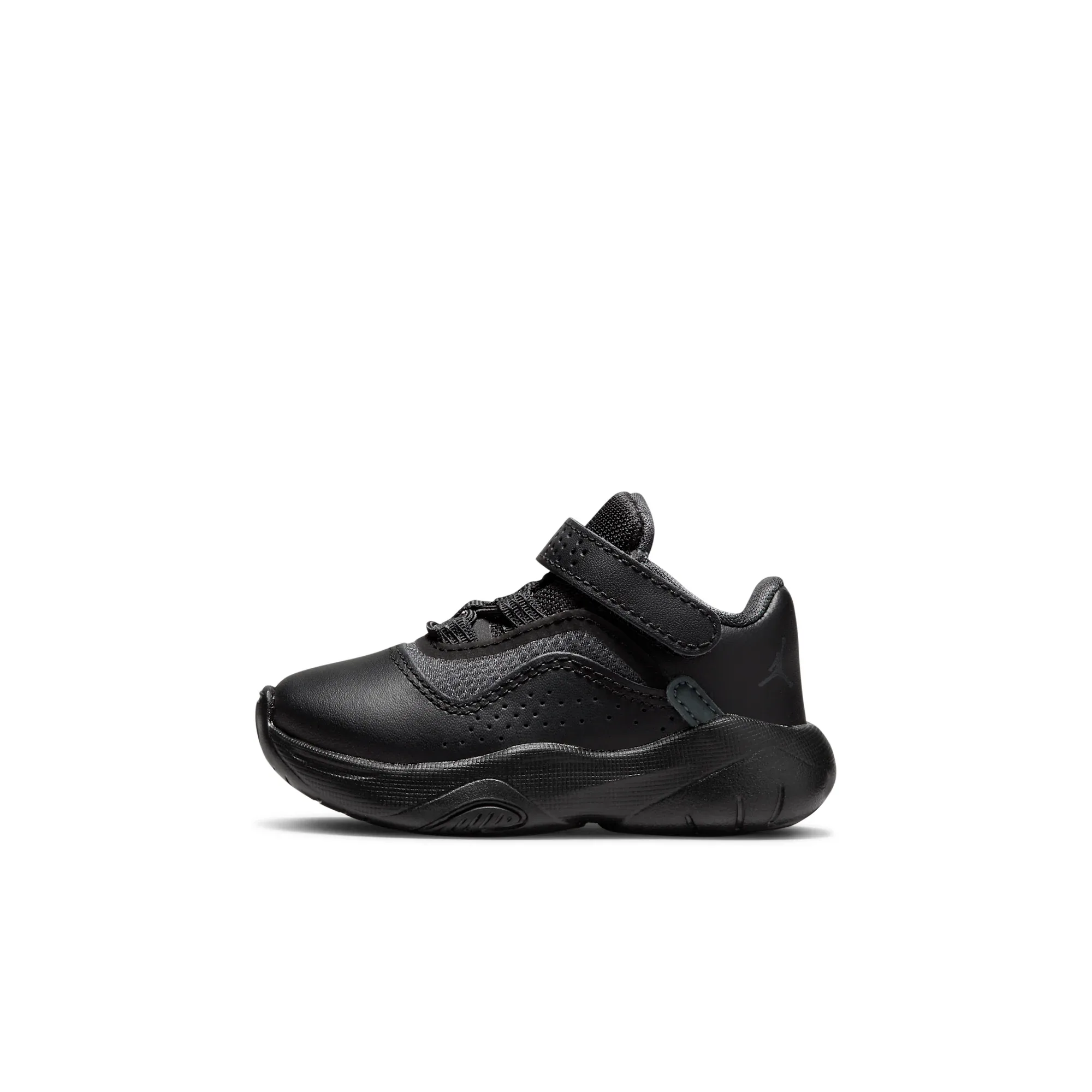 Jordan 11 CMFT Low