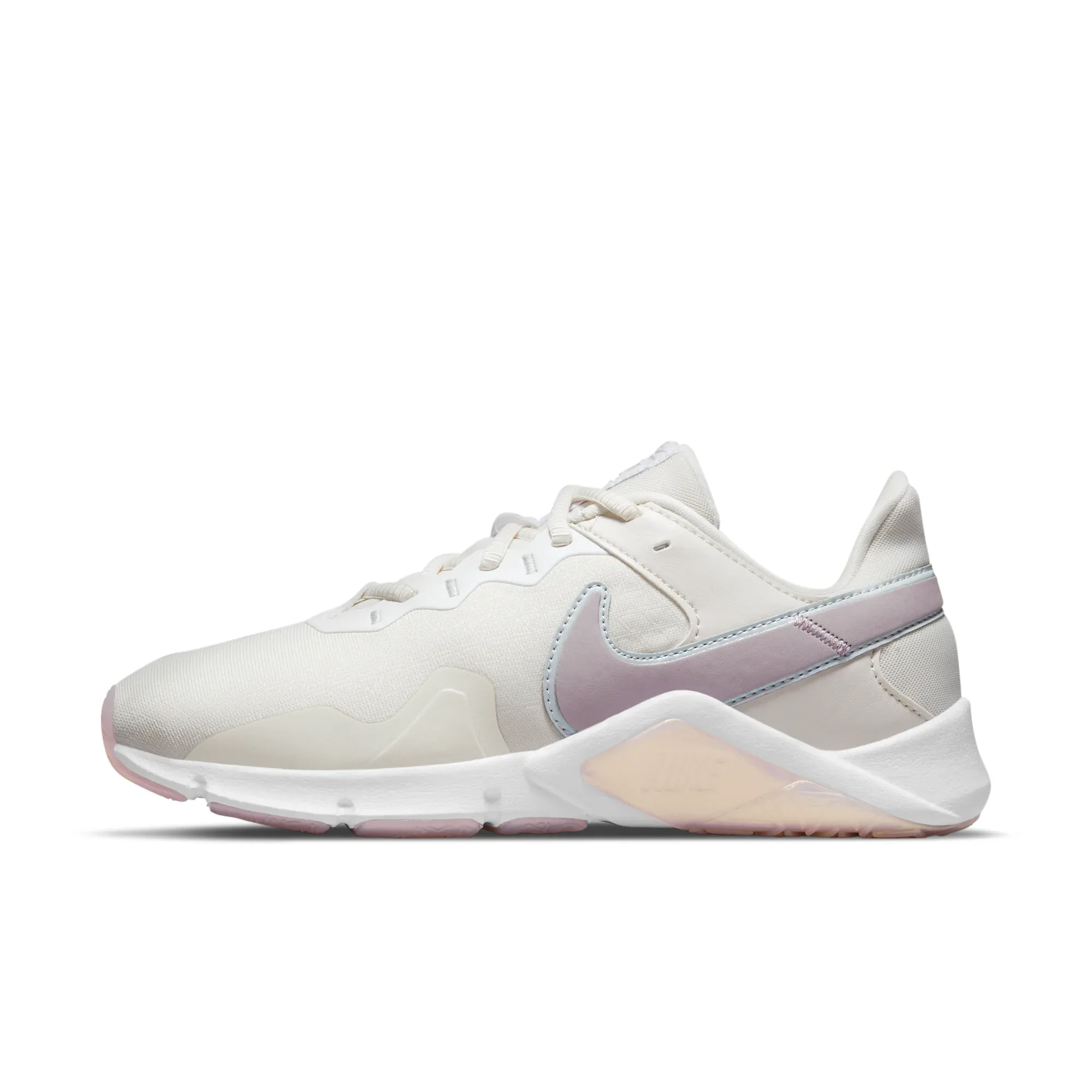 Nike Legend Essential 2 Premium