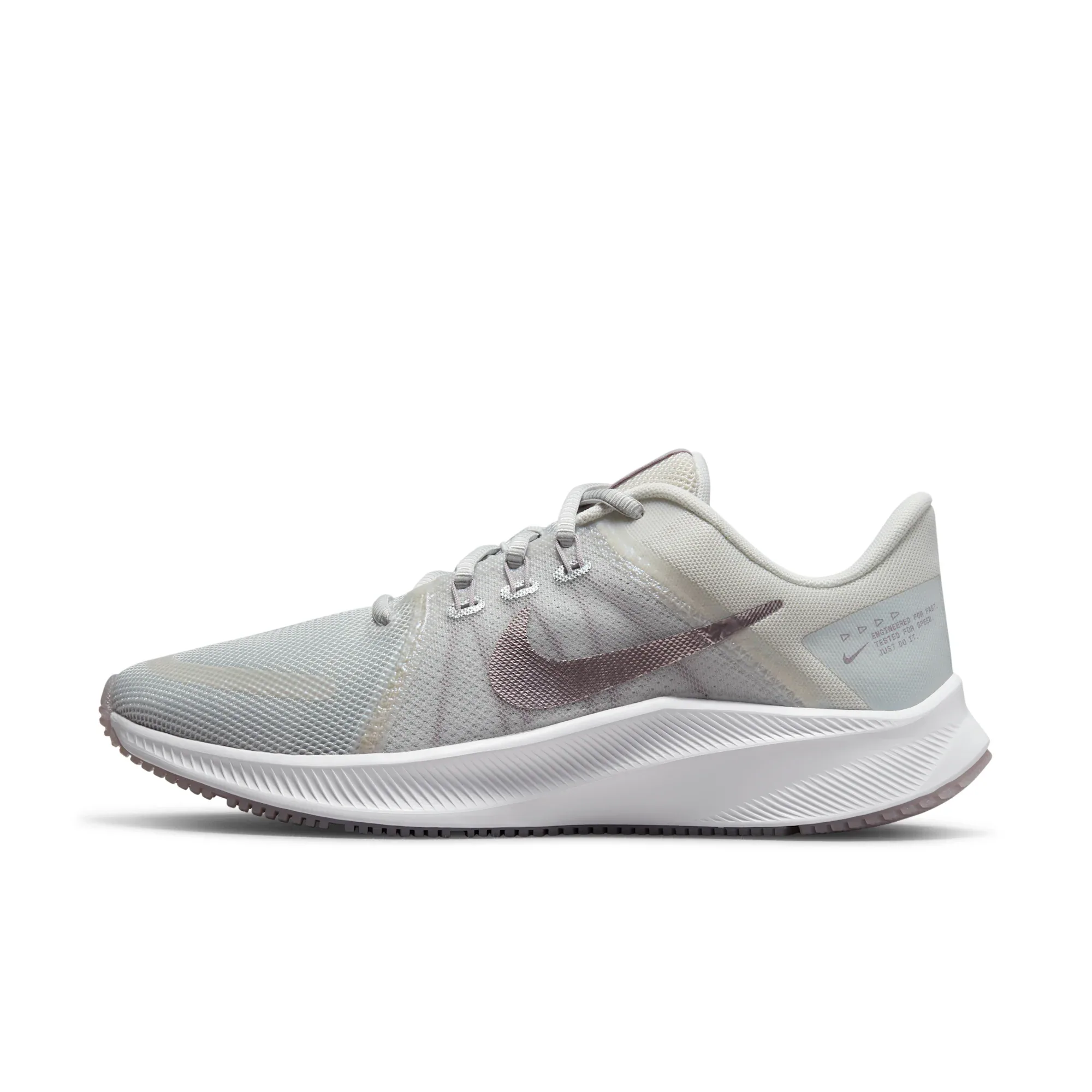 Nike Quest 4 Premium