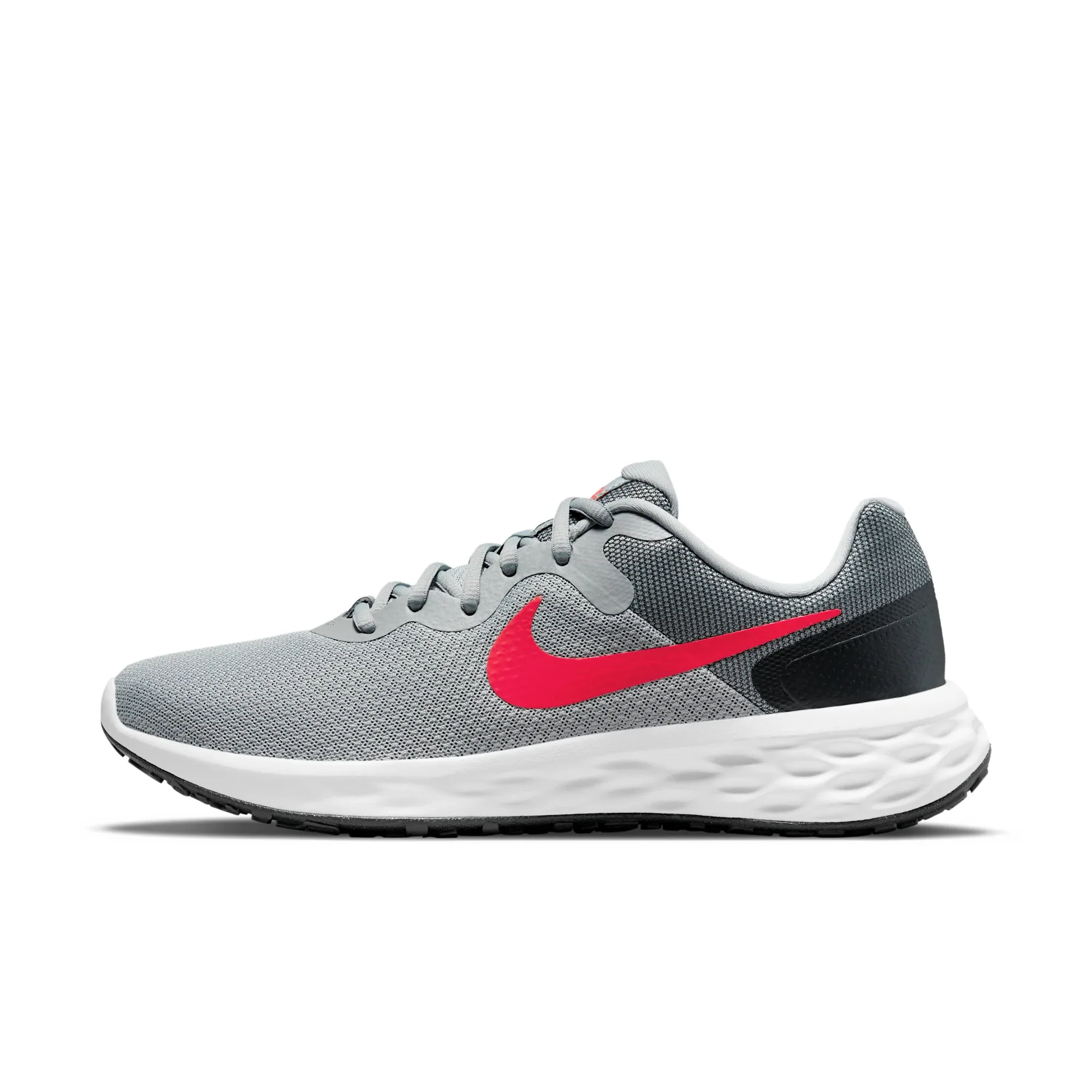 Nike Revolution 6