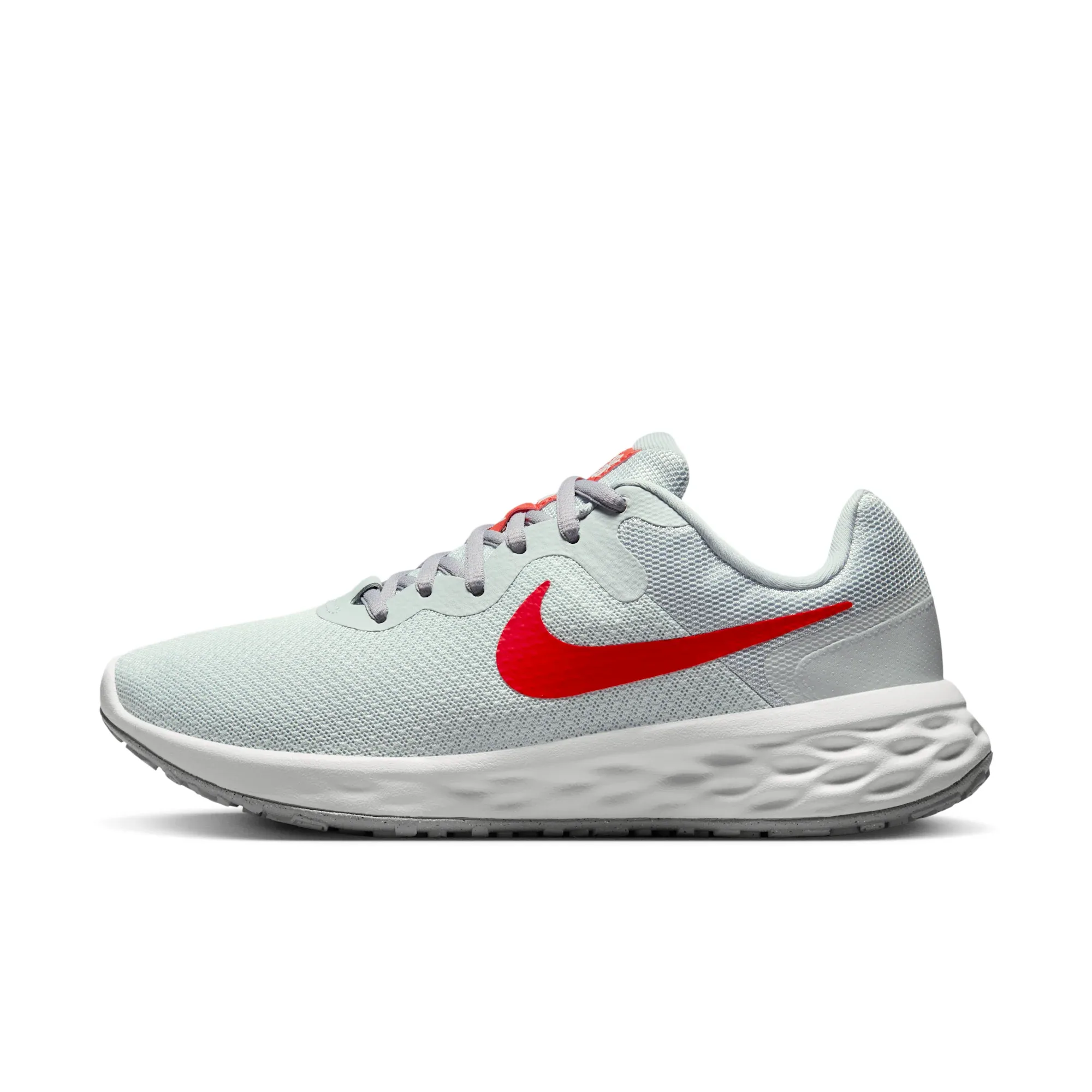 Nike Revolution 6