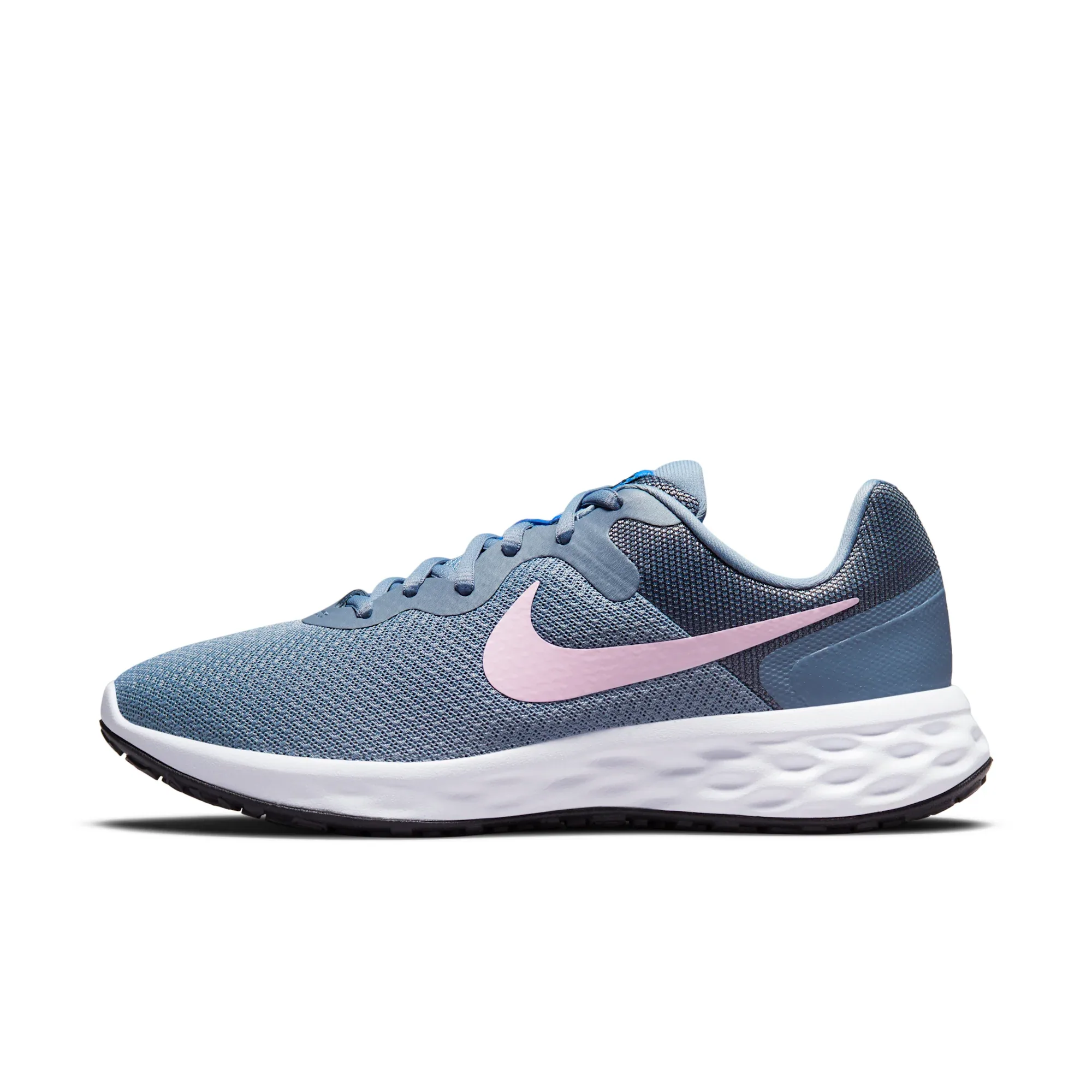 Nike Revolution 6