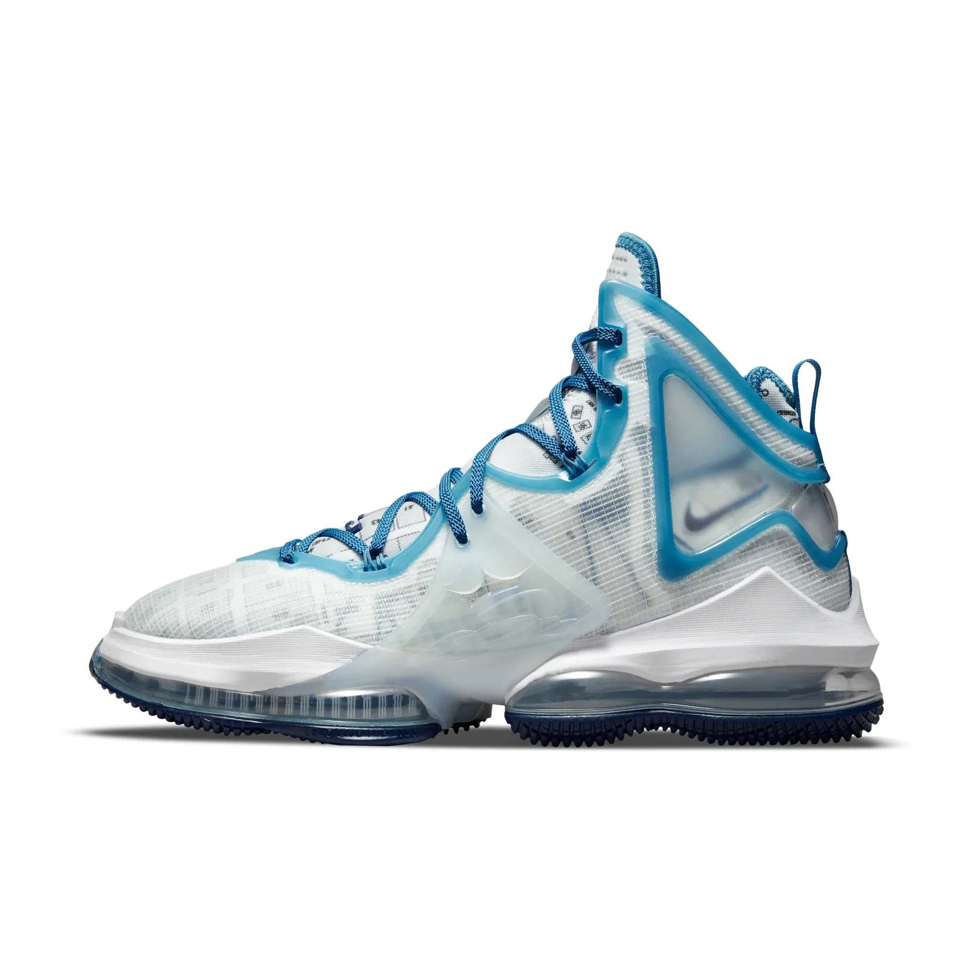 LeBron 19