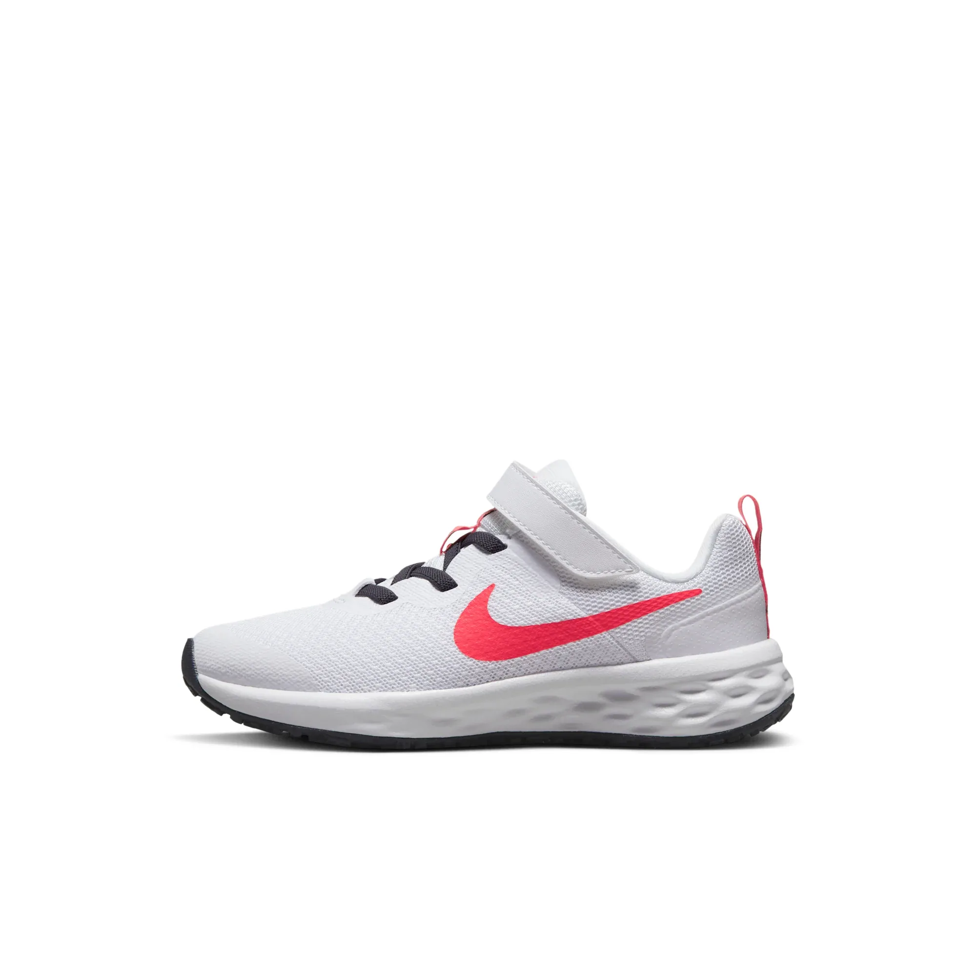 Nike Revolution 6