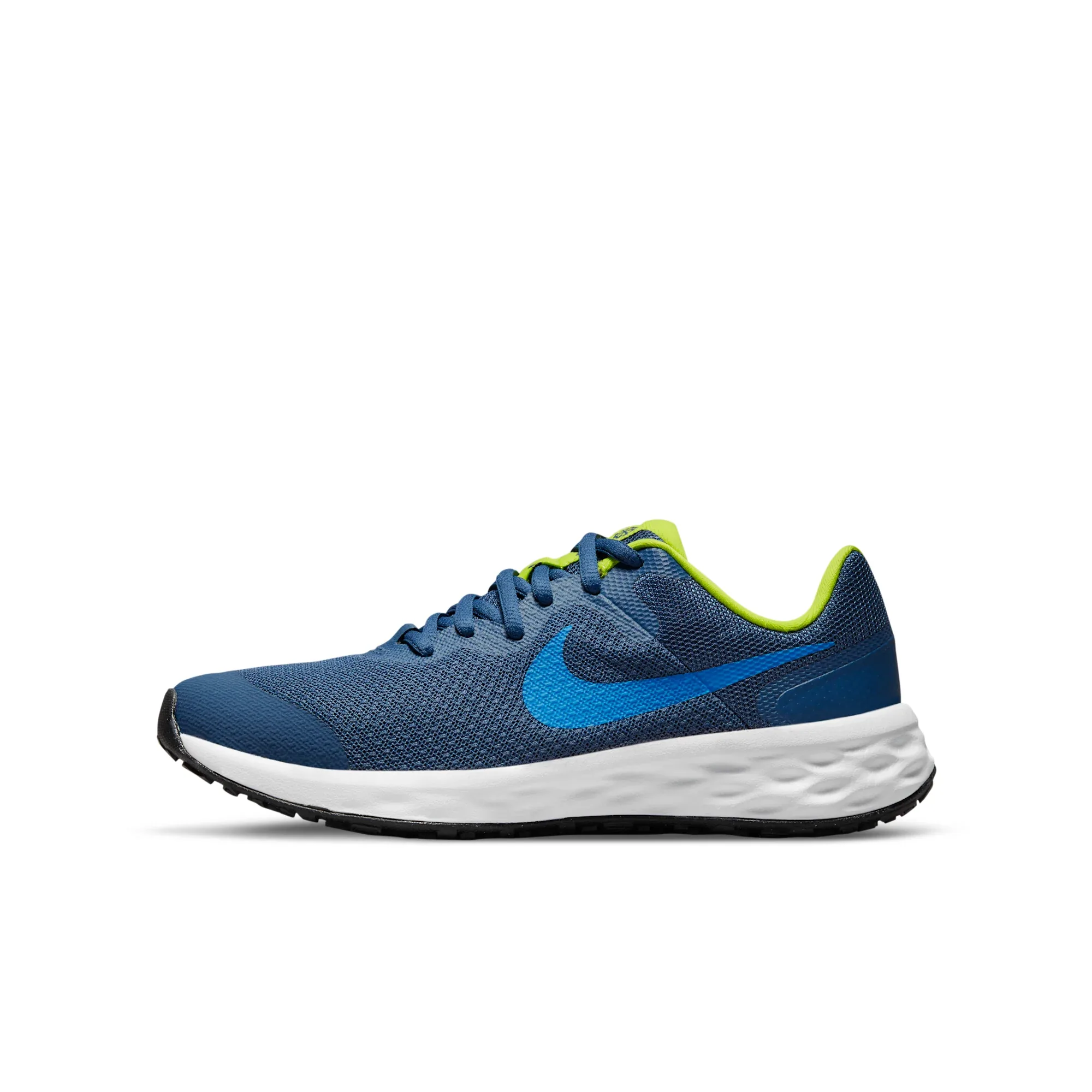 Nike Revolution 6