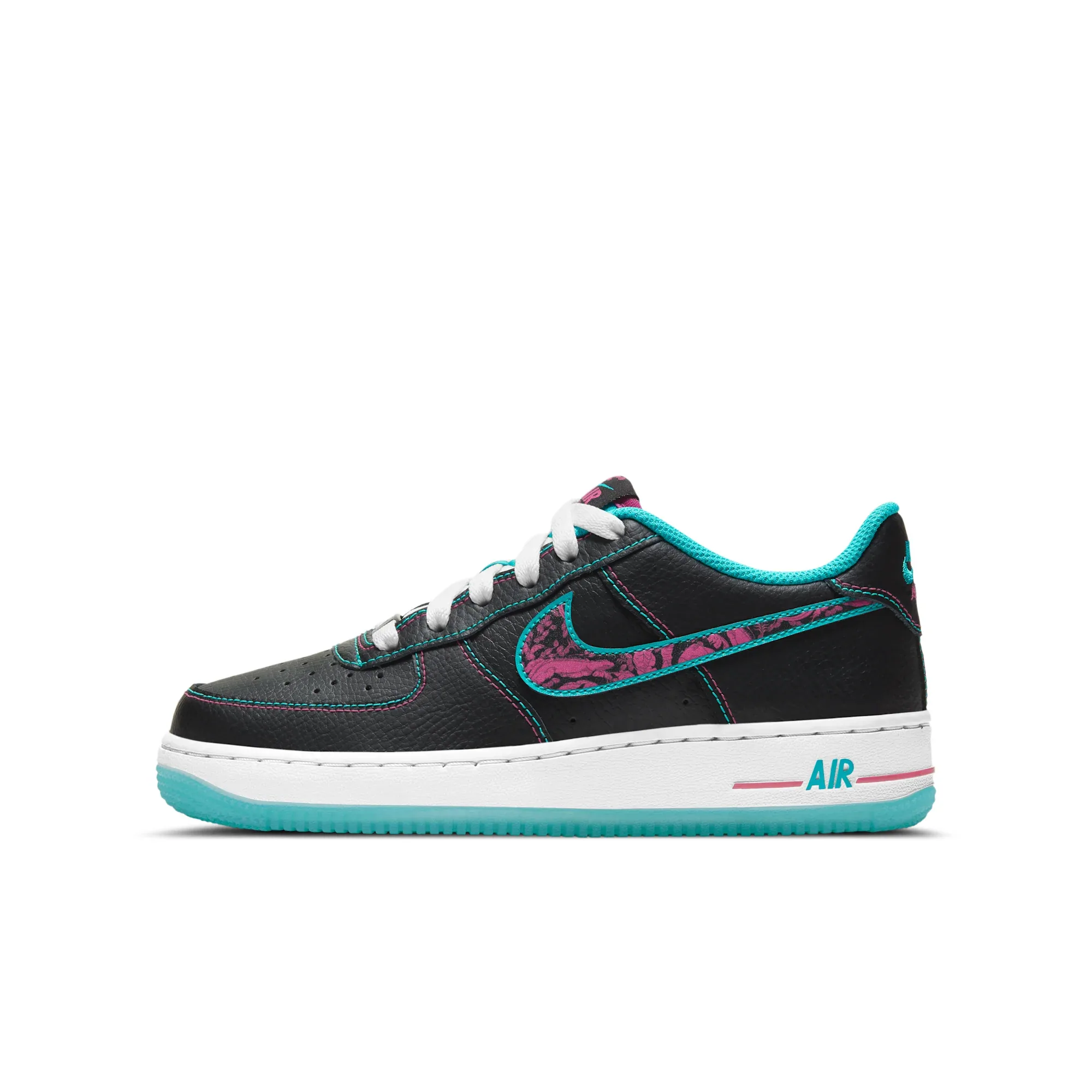 Nike Air Force 1 LV8 1