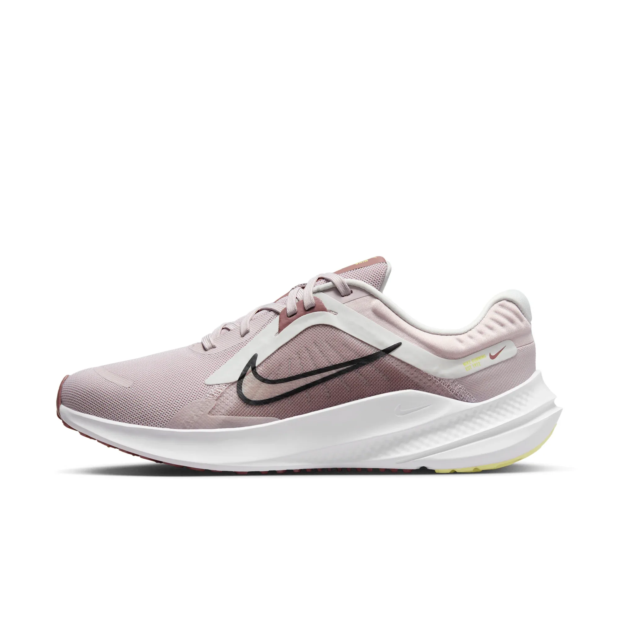 Nike Quest 5