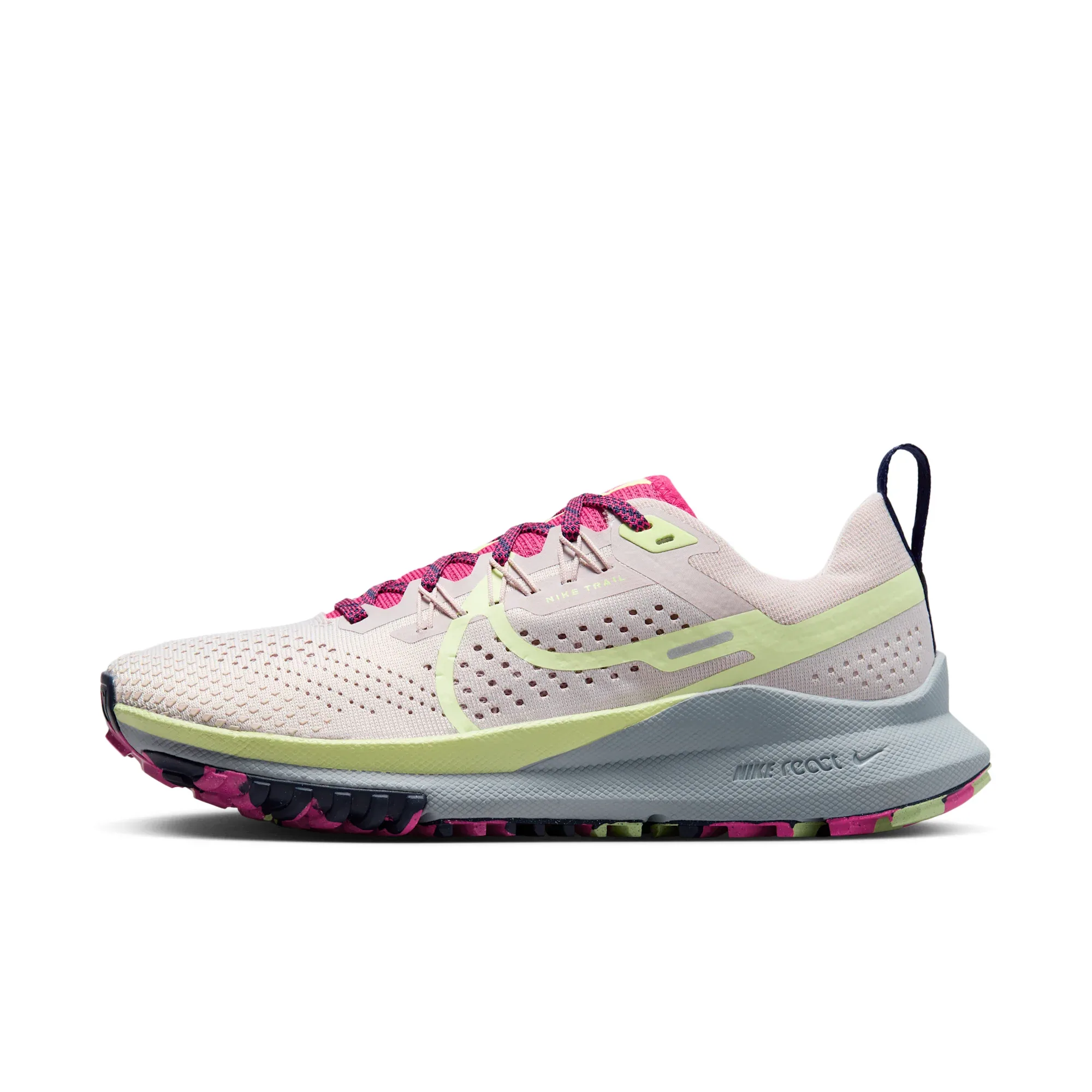 Nike Pegasus Trail 4