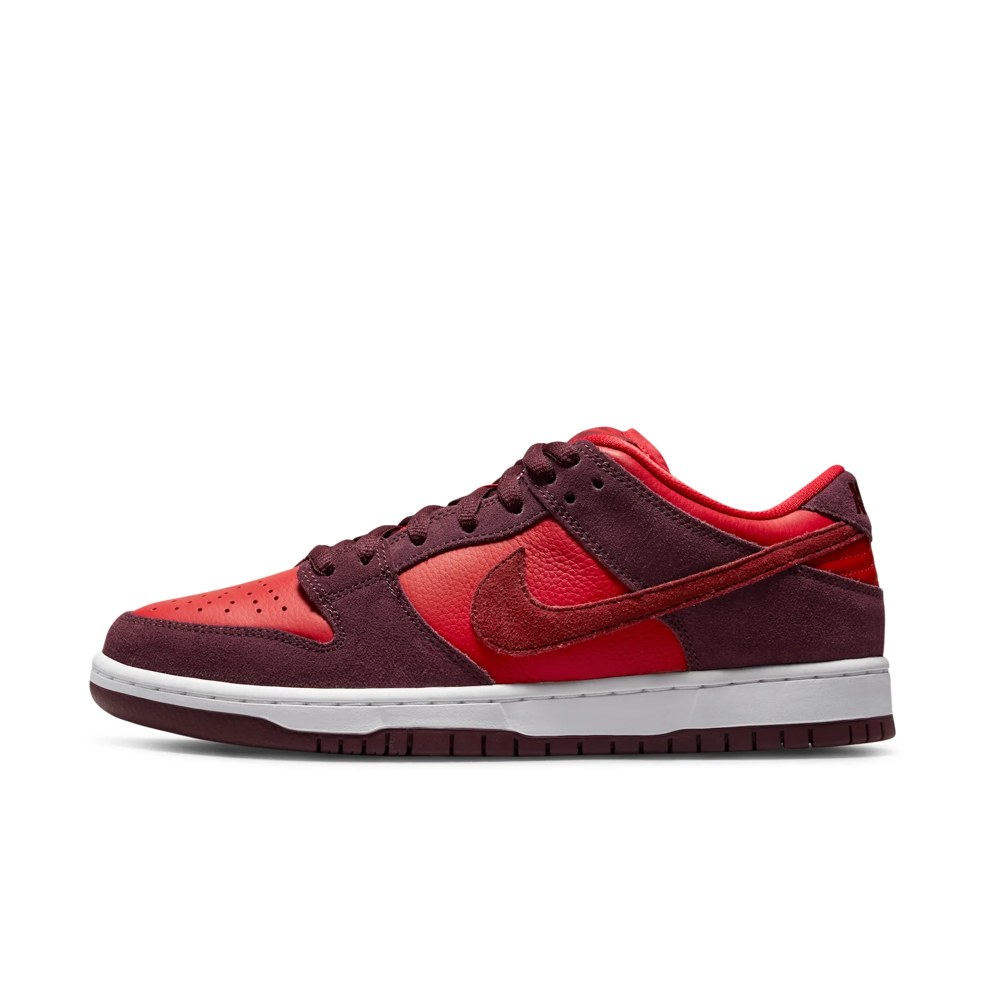 Nike SB Dunk Low Pro