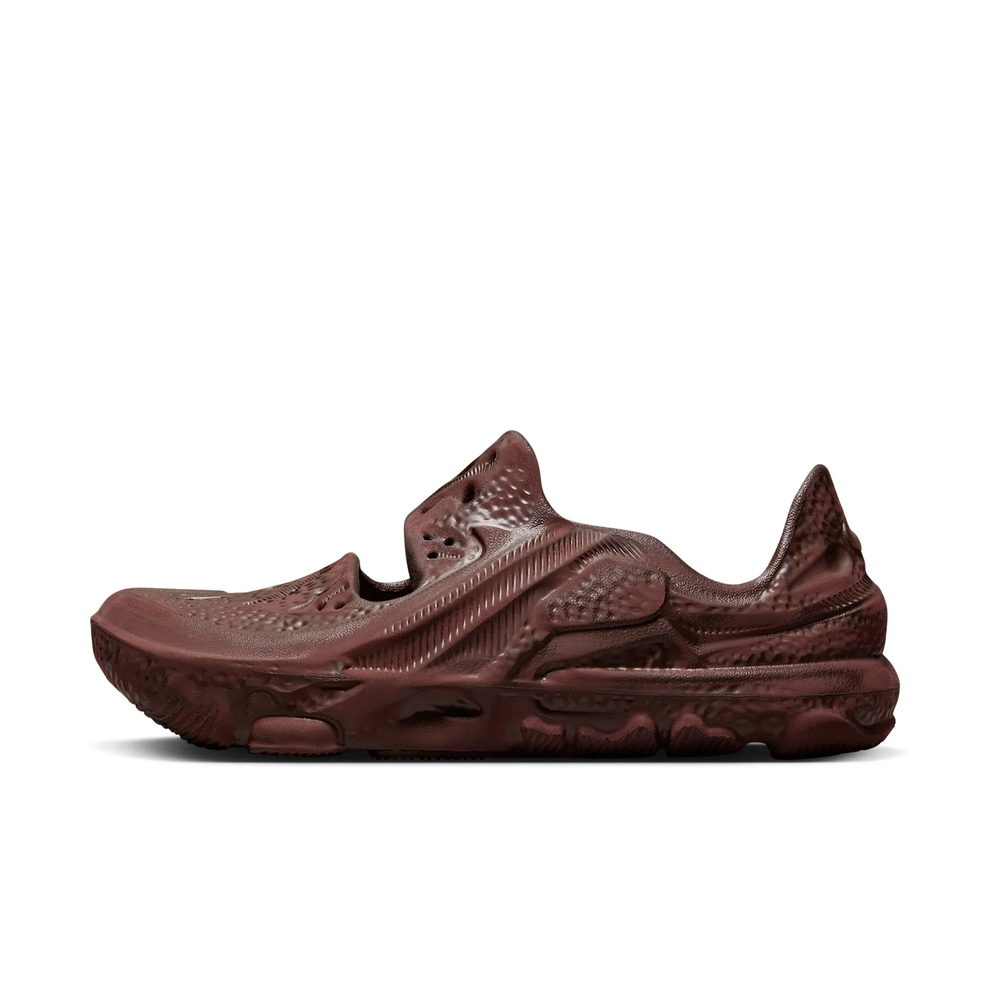 Nike ISPA Universal