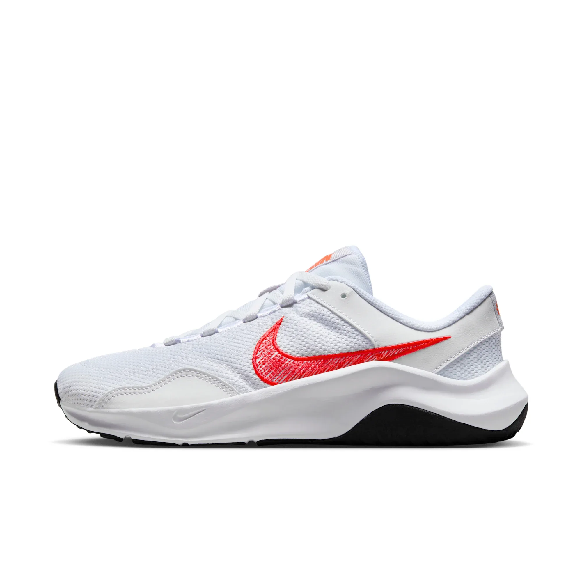 Nike Legend Essential 3 Next Nature
