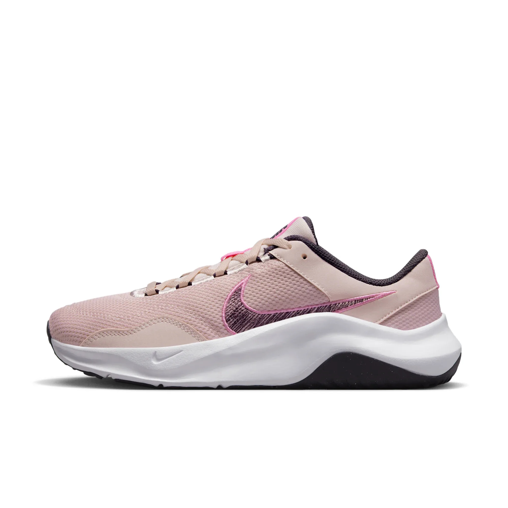 Nike Legend Essential 3 Next Nature