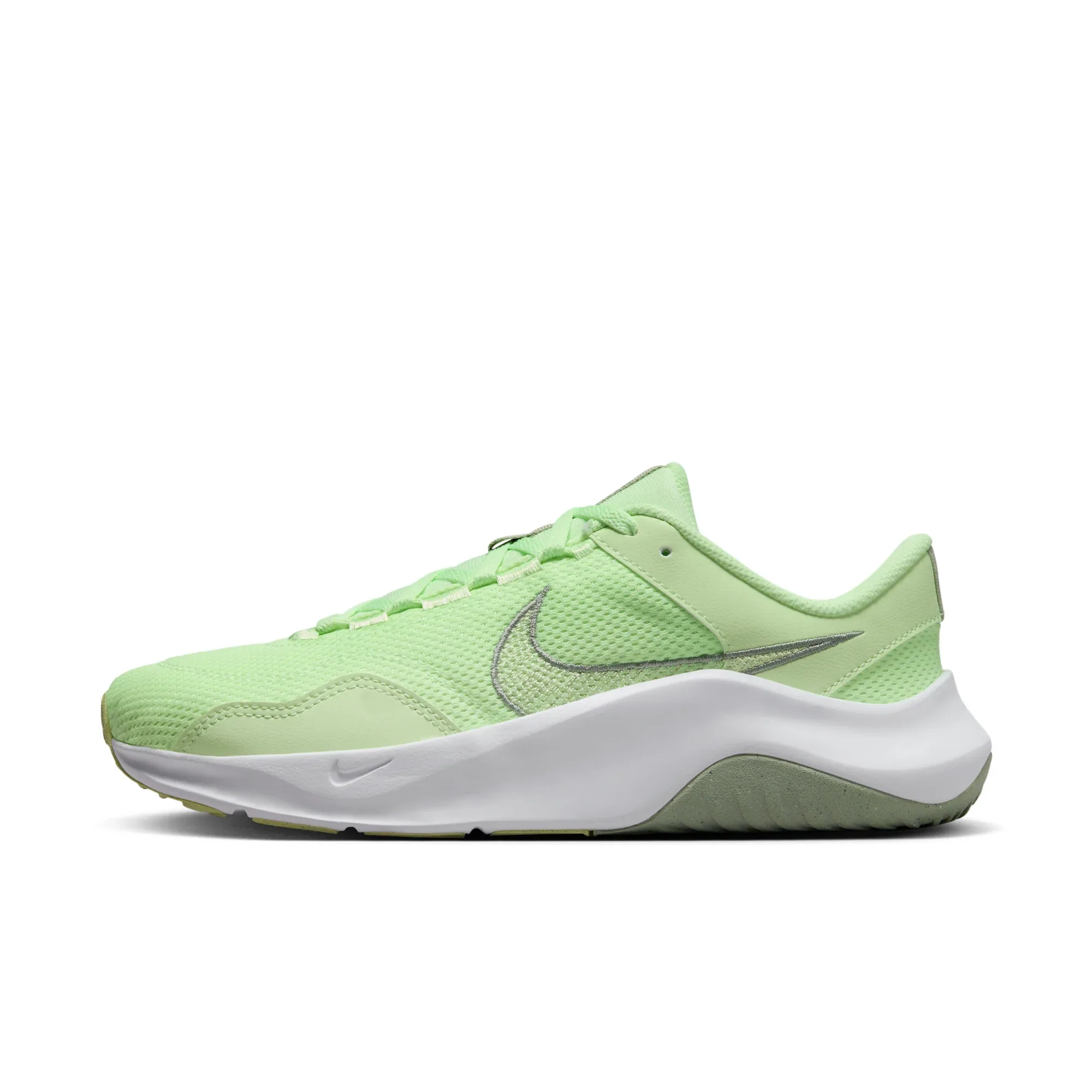 Nike Legend Essential 3 Next Nature