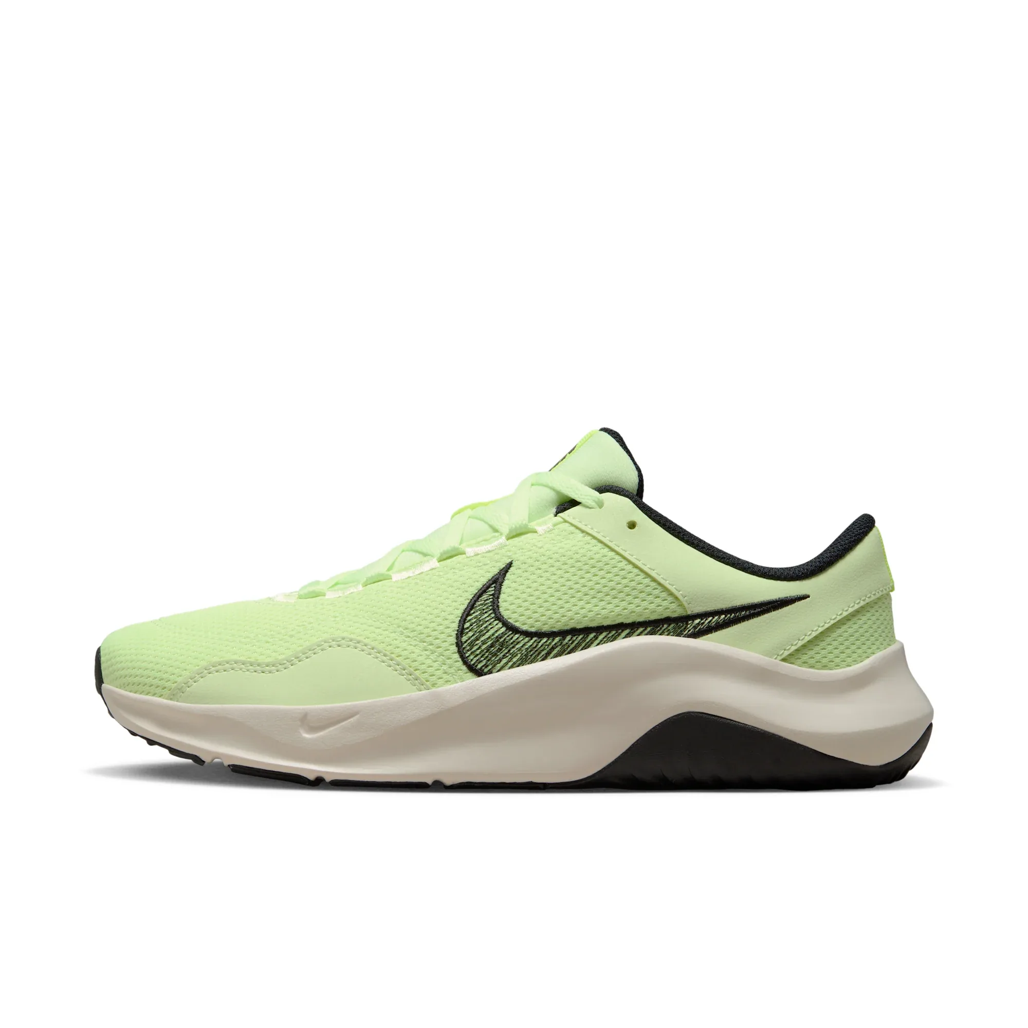 Nike Legend Essential 3 Next Nature