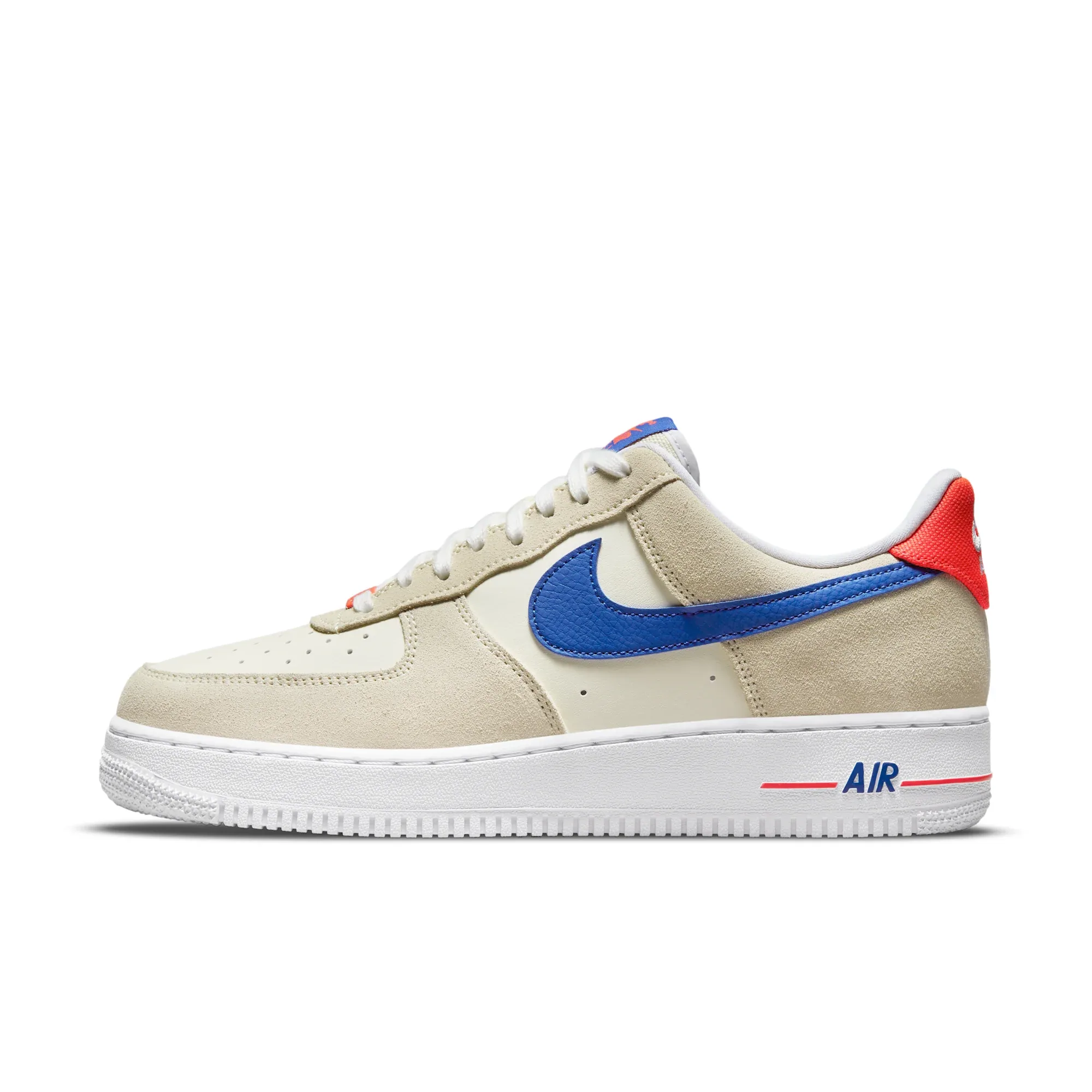 Nike Air Force 1 '07 LV8