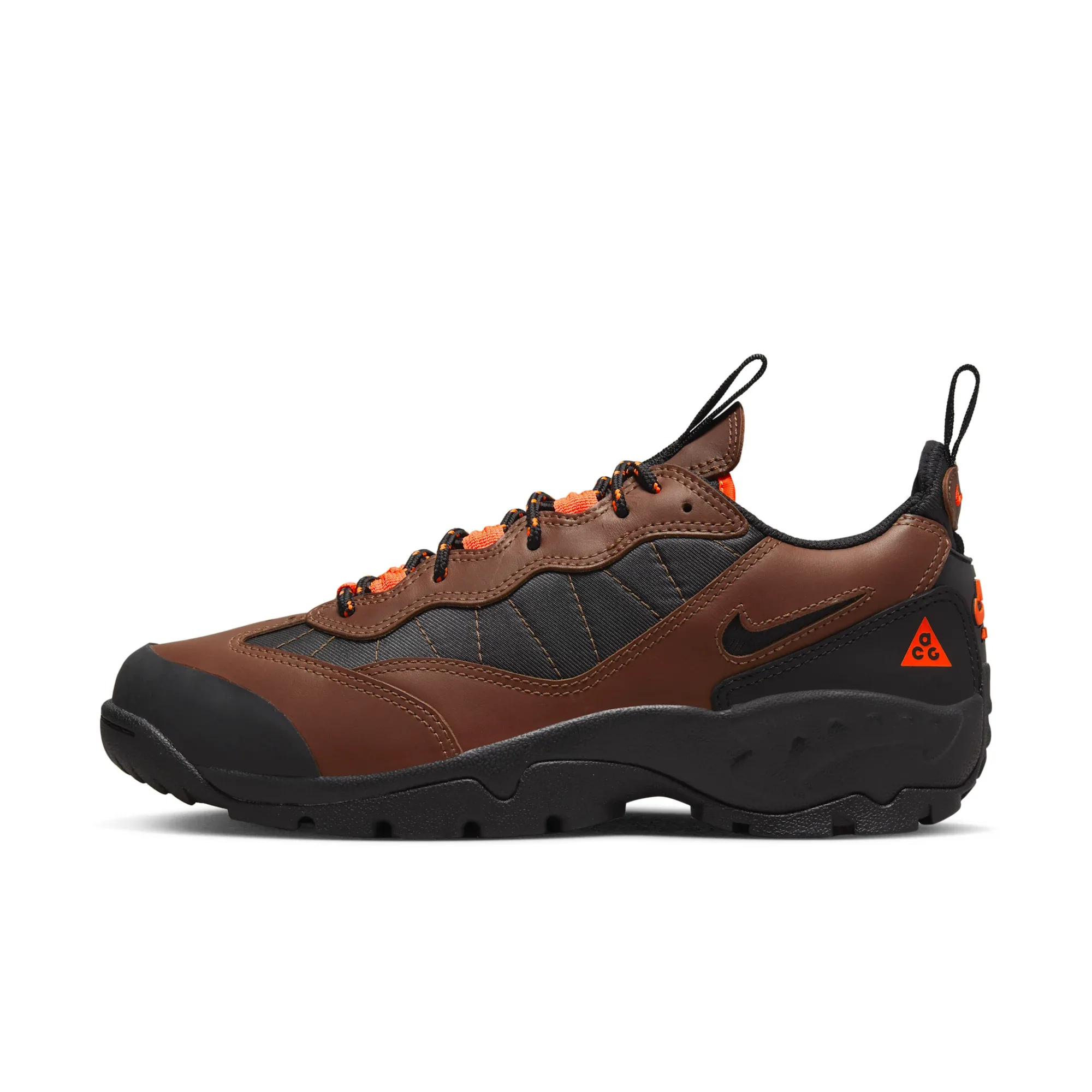Nike ACG Air Mada