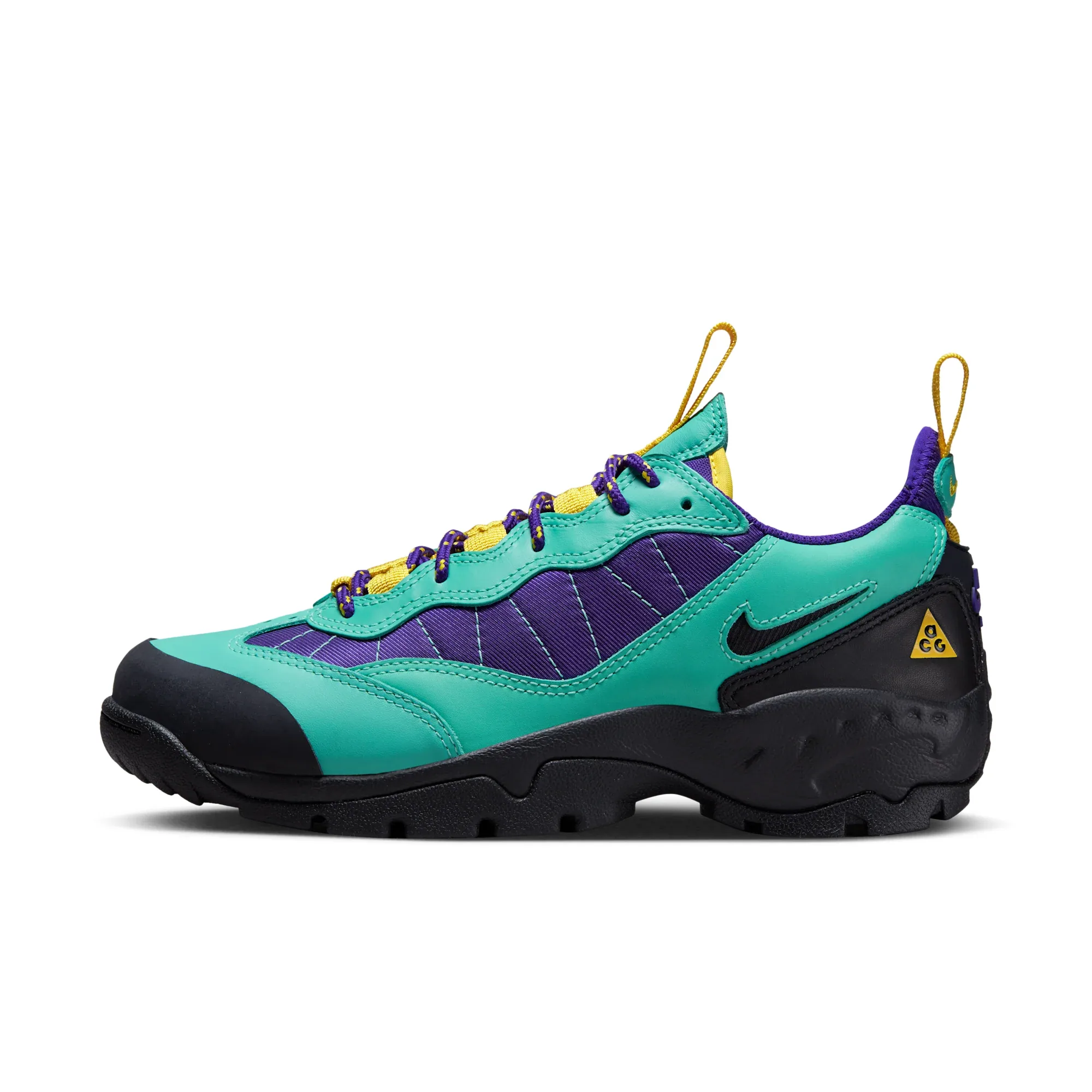 Nike ACG Air Mada