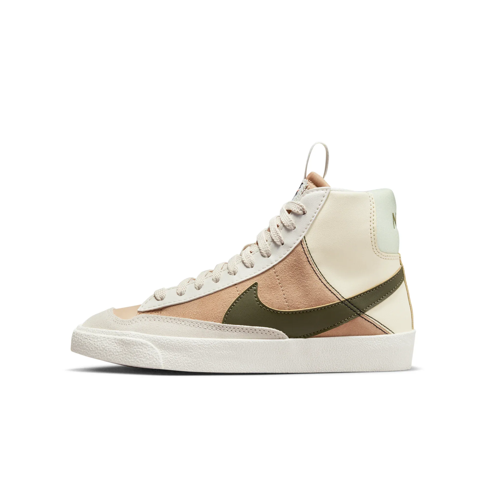 Nike Blazer Mid '77 SE Dance