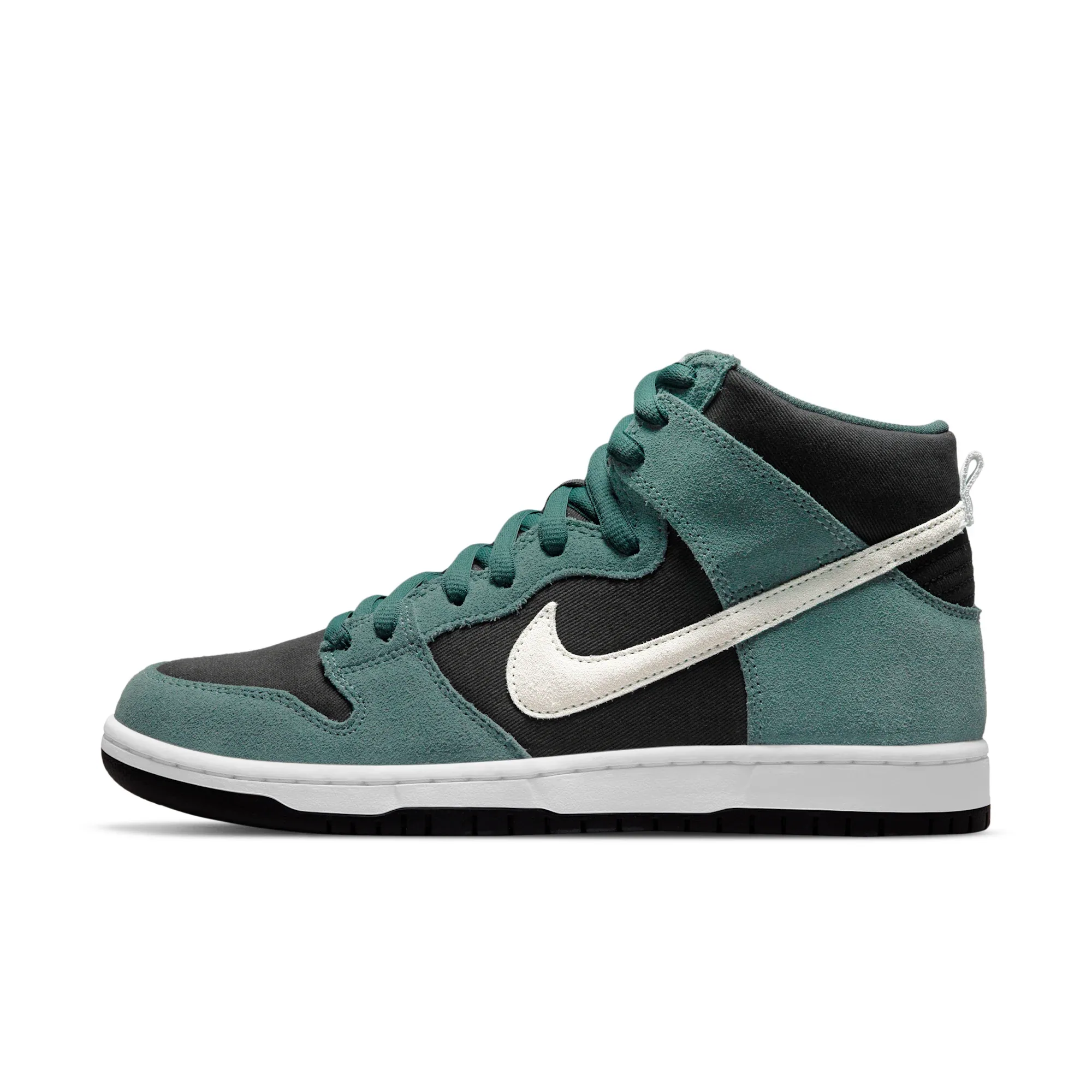 Nike SB Dunk High Pro