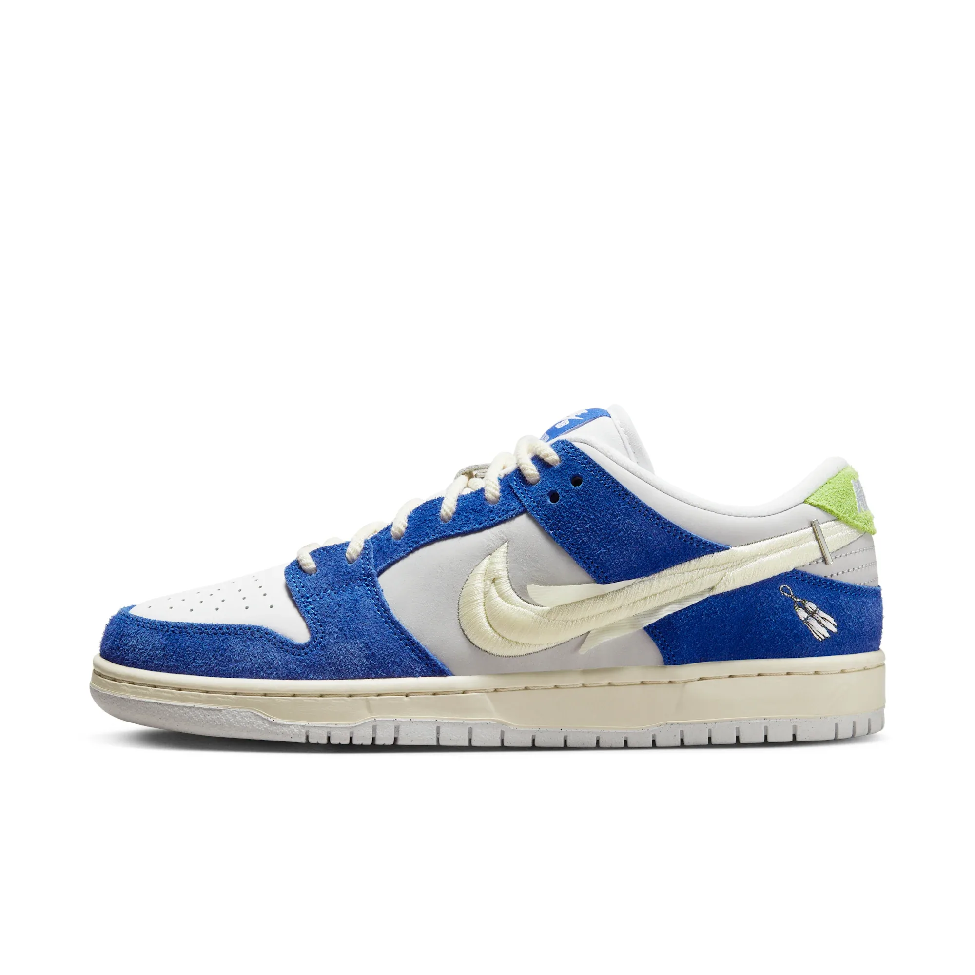 Nike SB Dunk Low Pro x Fly Streetwear