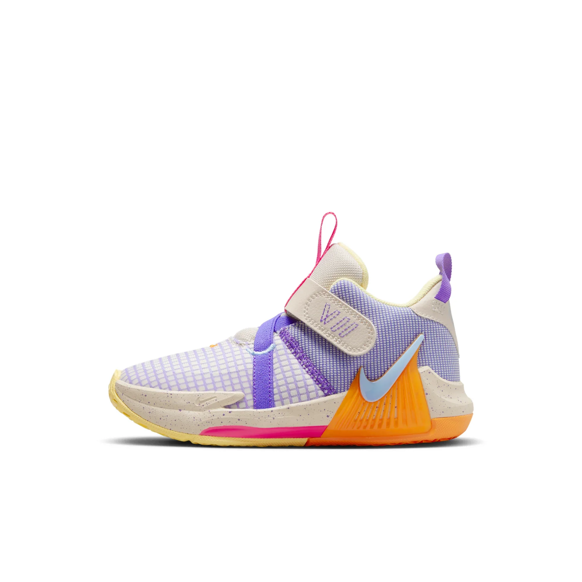 LeBron Witness 7
