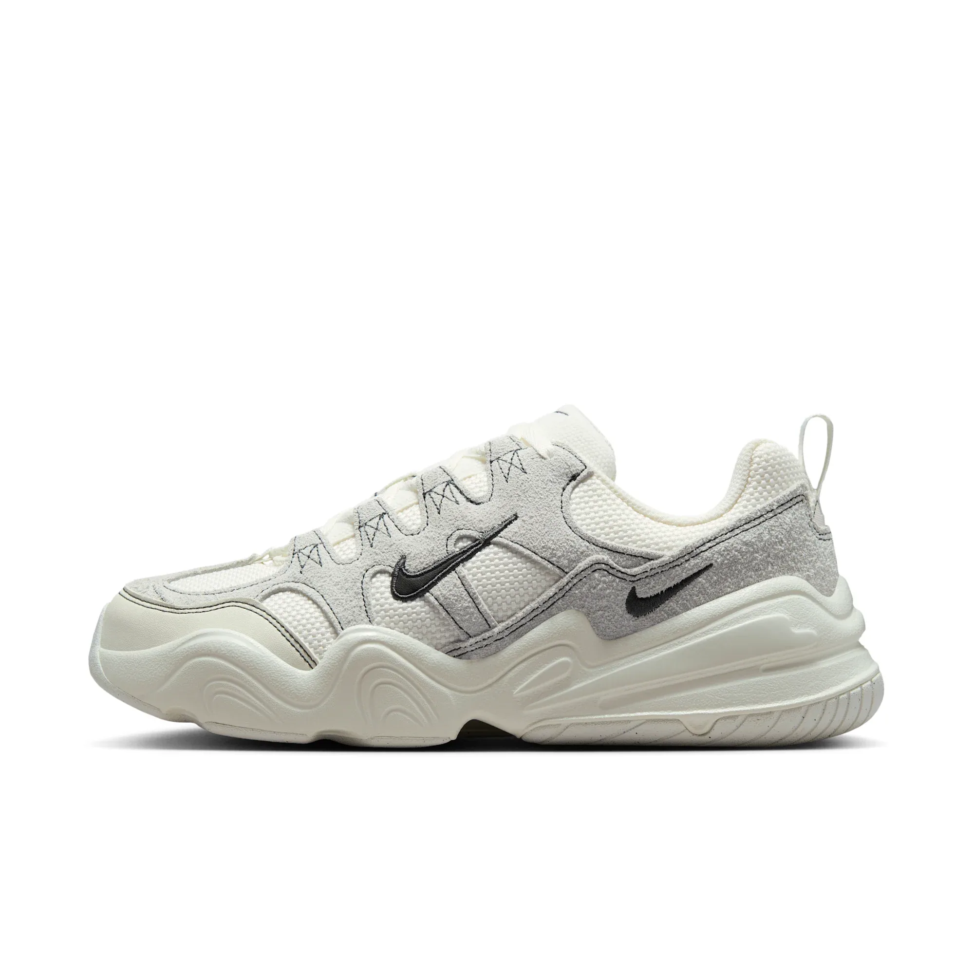 Nike Tech Hera