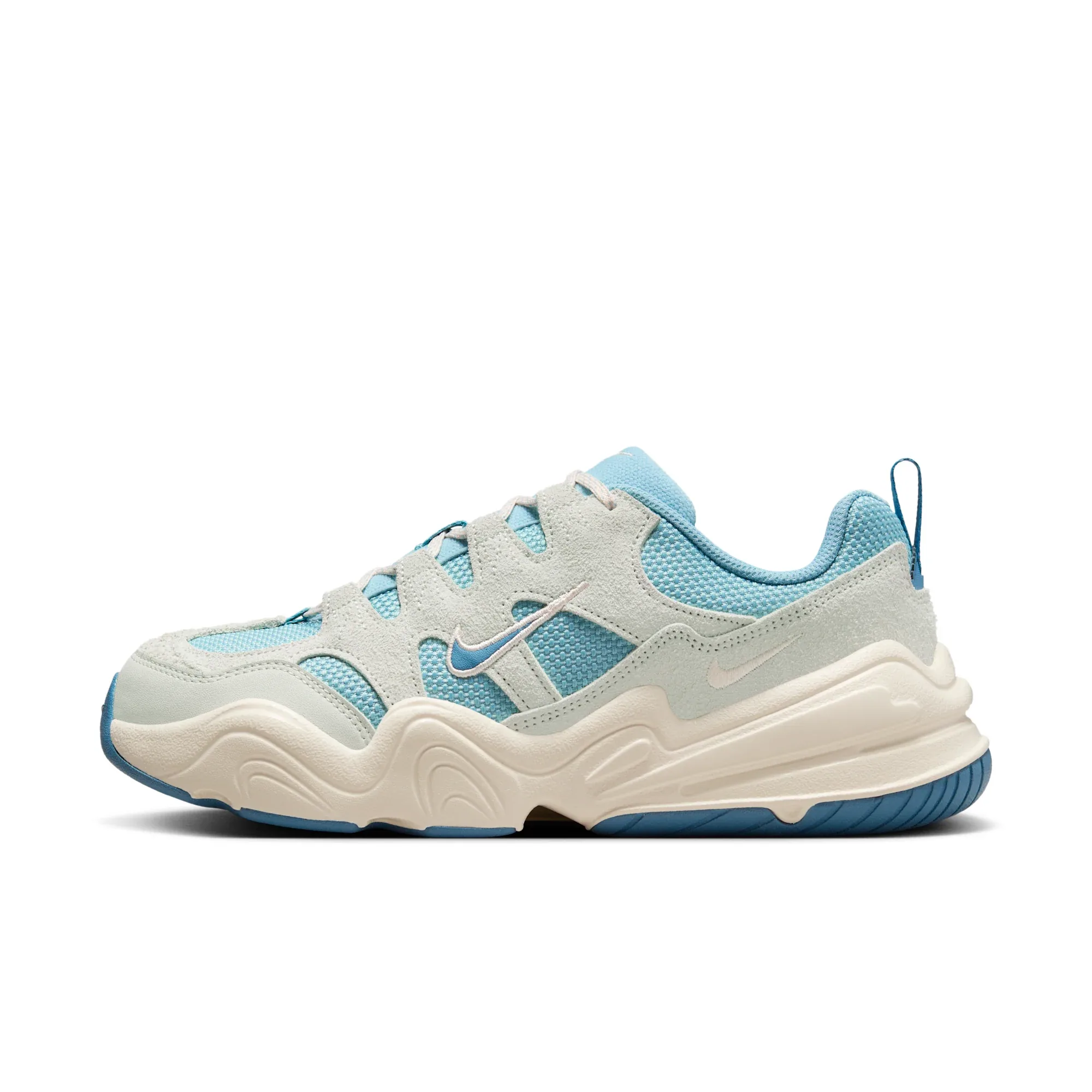 Nike Tech Hera