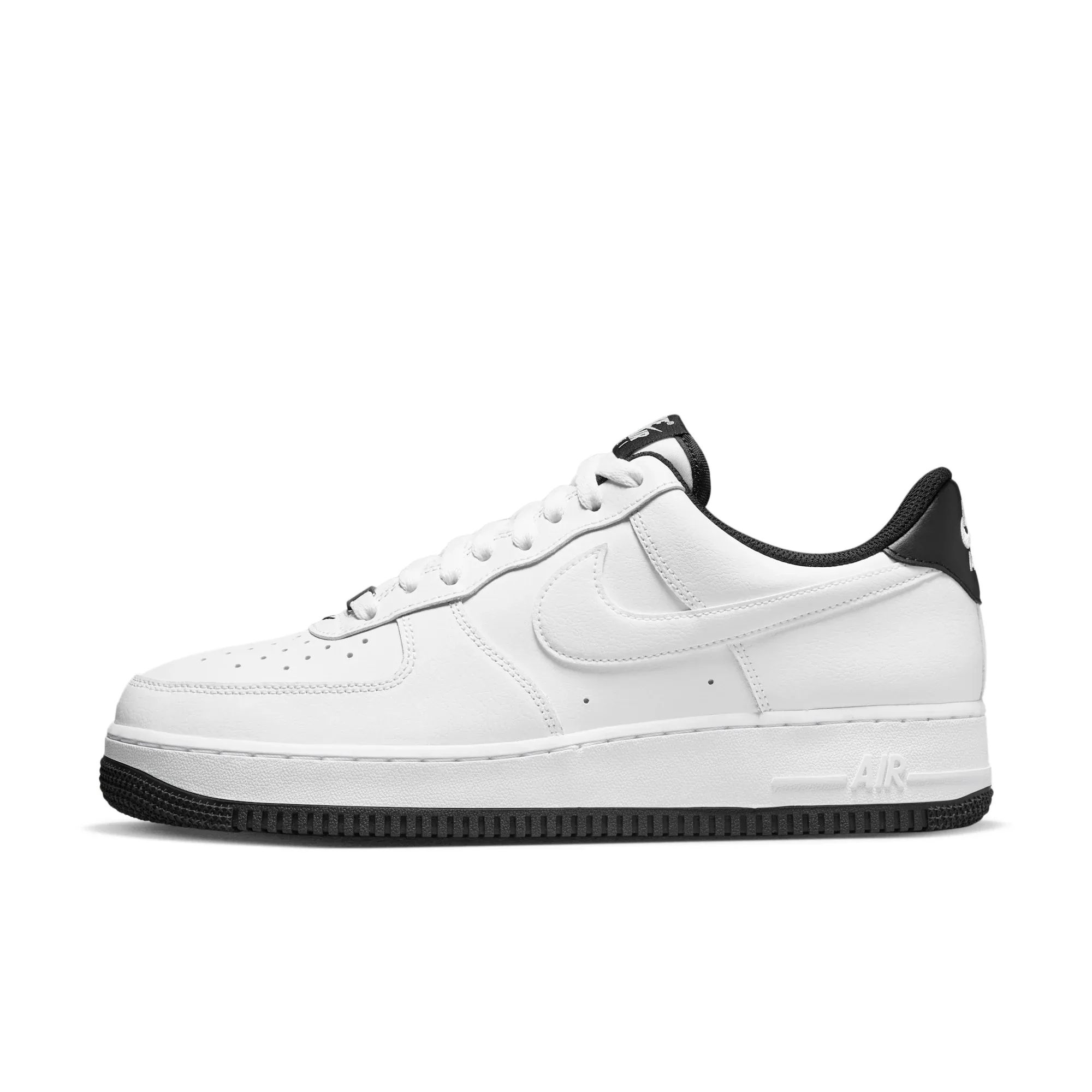 Nike Air Force 1 '07