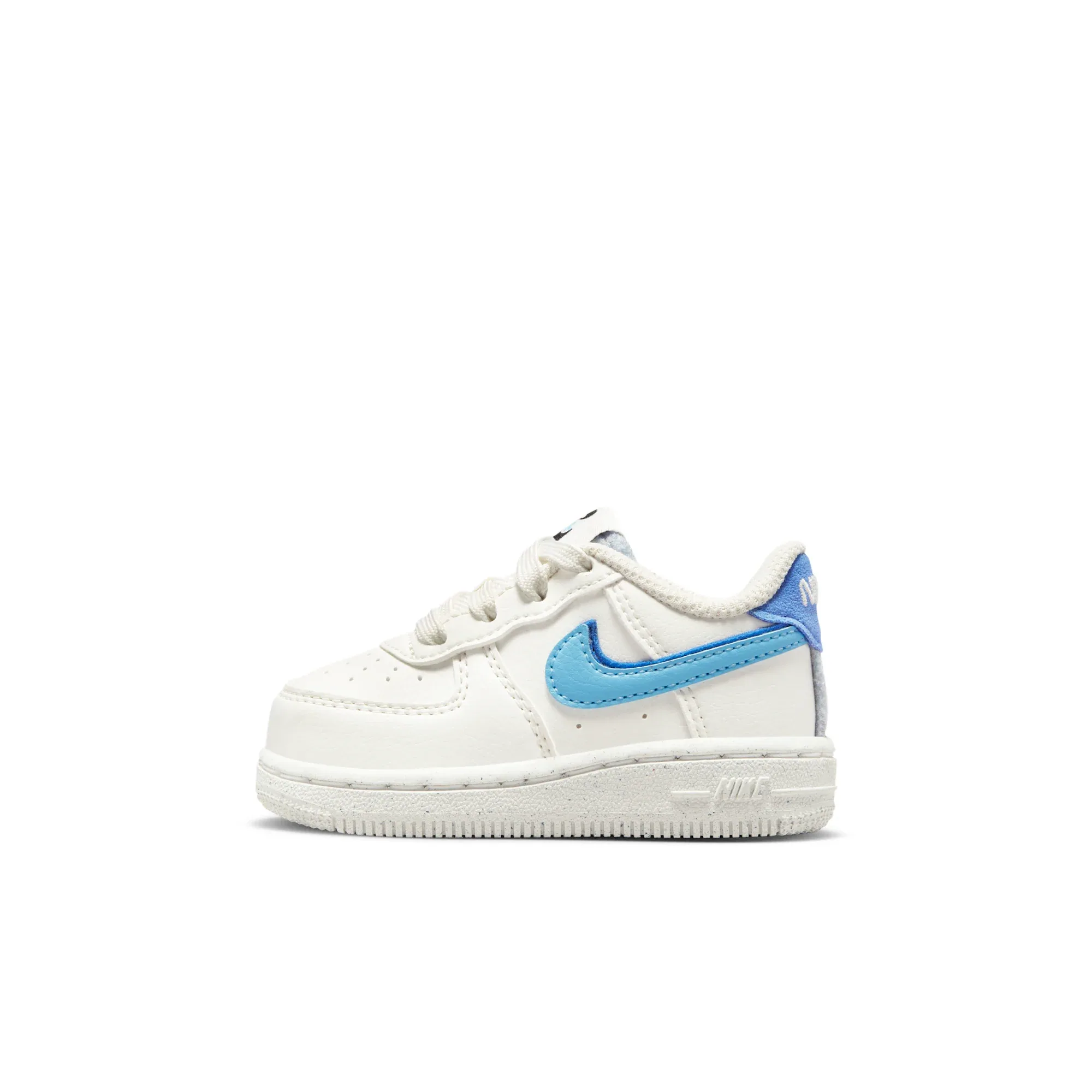 Nike Force 1 LV8 2
