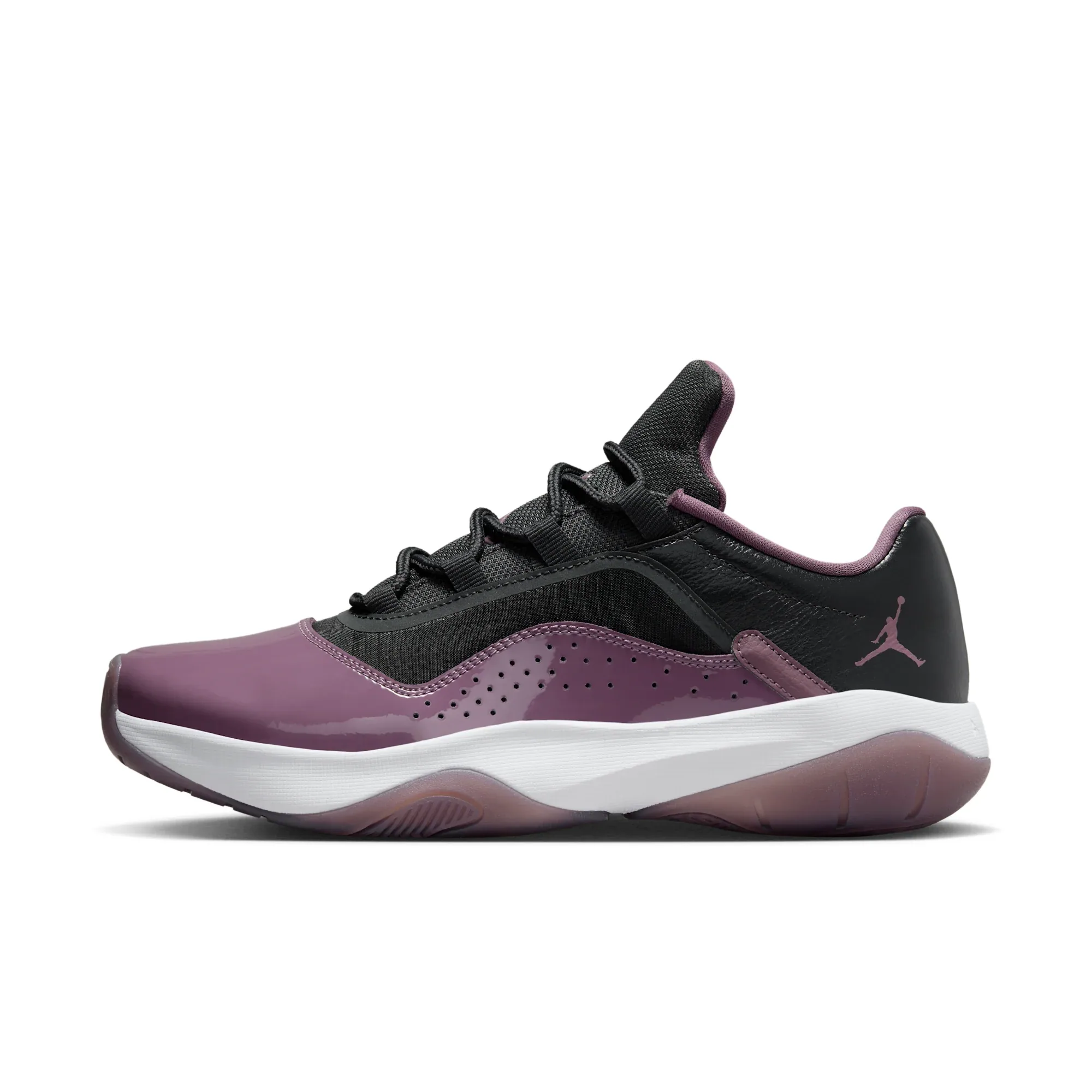 Air Jordan 11 CMFT Low
