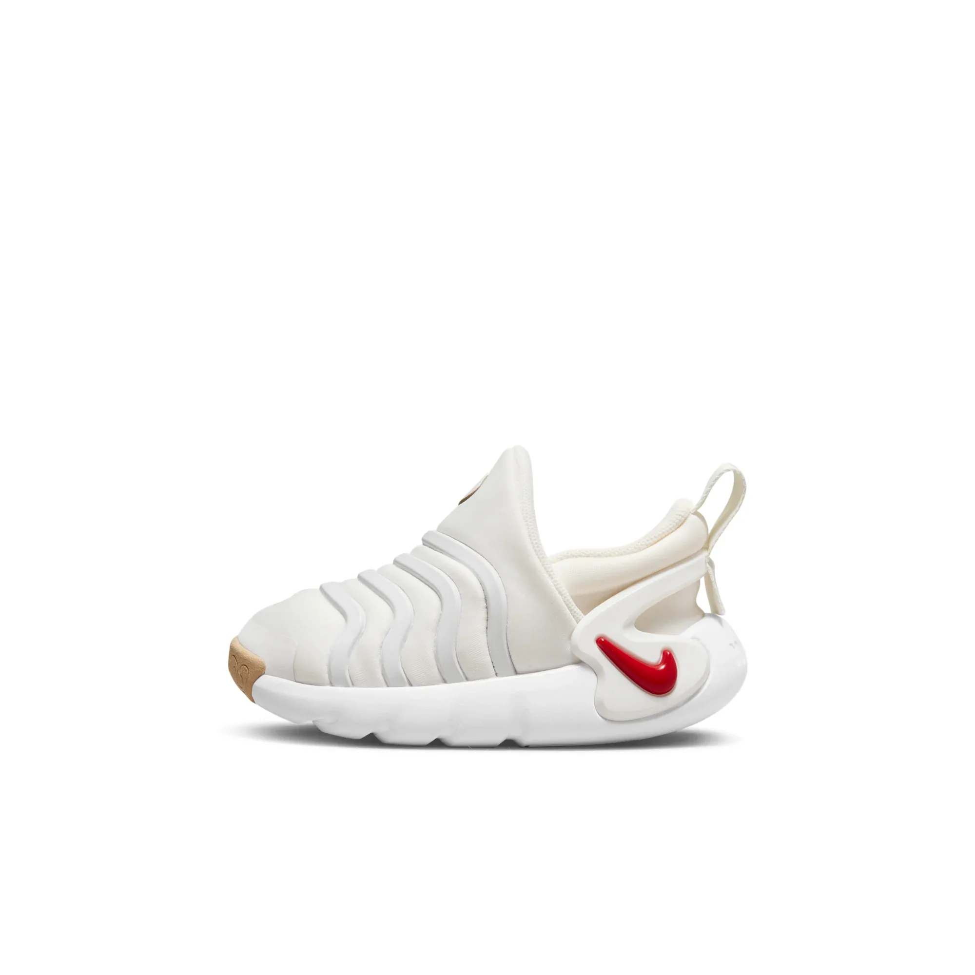 Nike Dynamo Go SE
